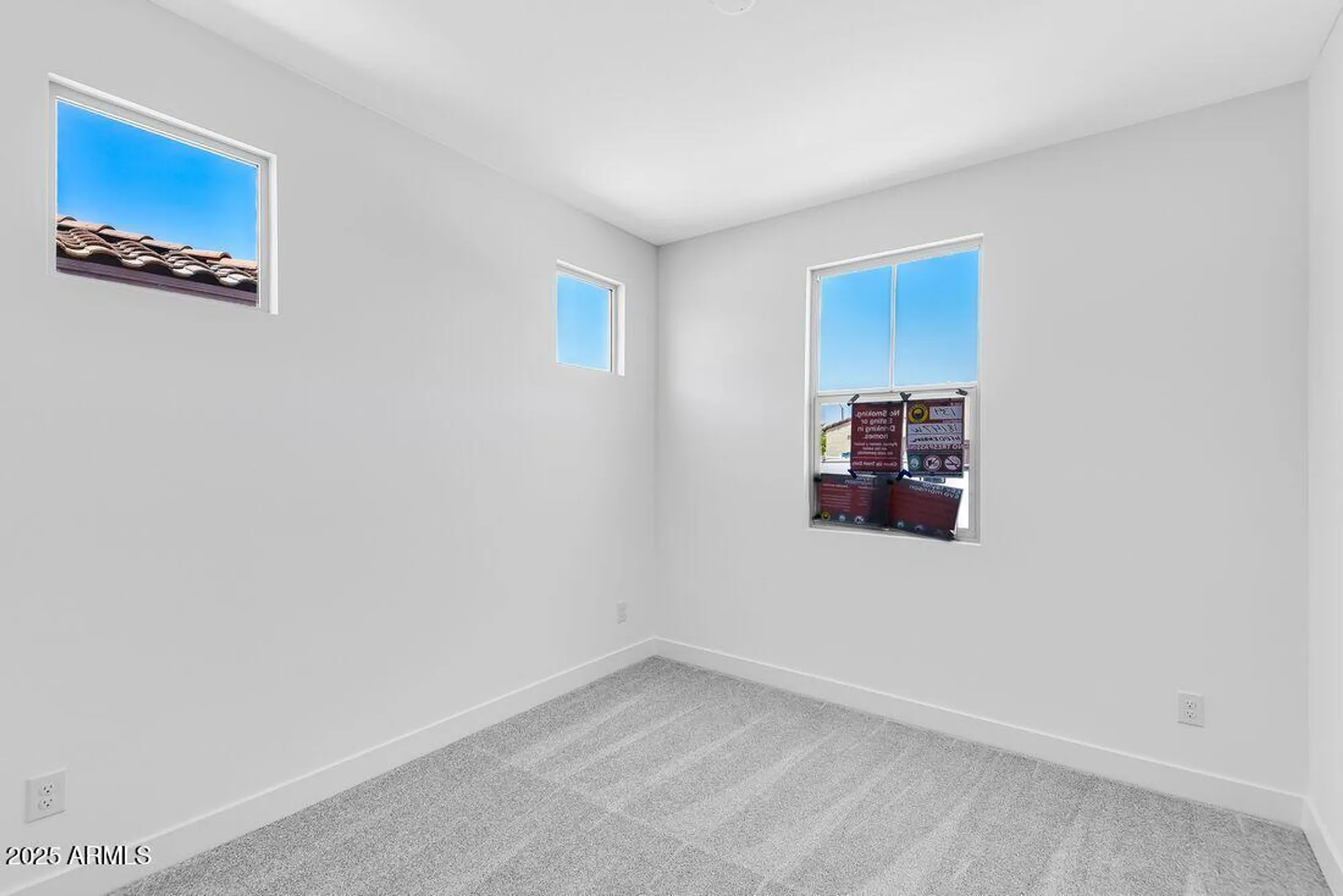 Property Slideshow image 22 of 41 | 18147 w hiddenview dr, Goodyear, AZ, 85338