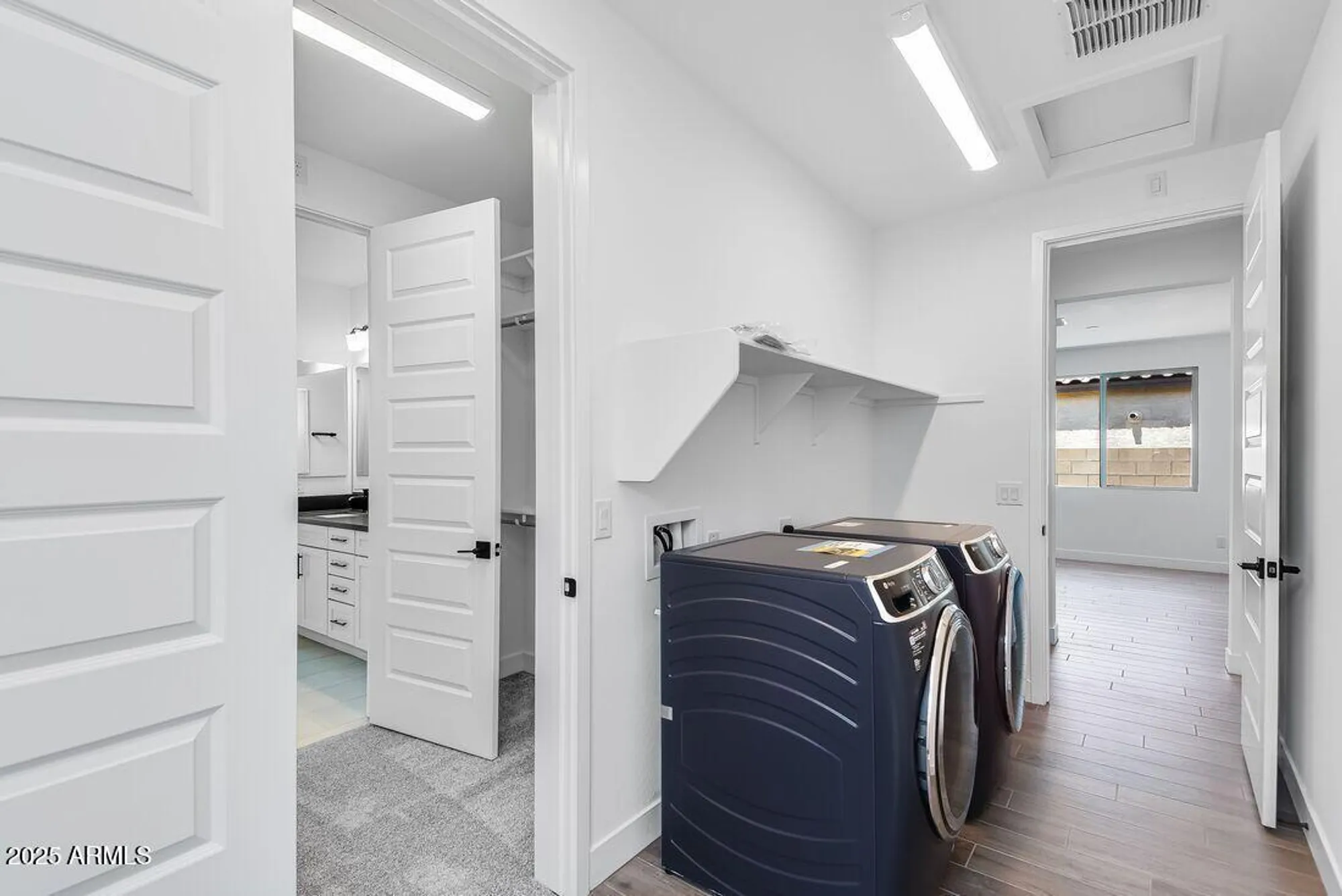 Property Slideshow image 29 of 41 | 18147 w hiddenview dr, Goodyear, AZ, 85338