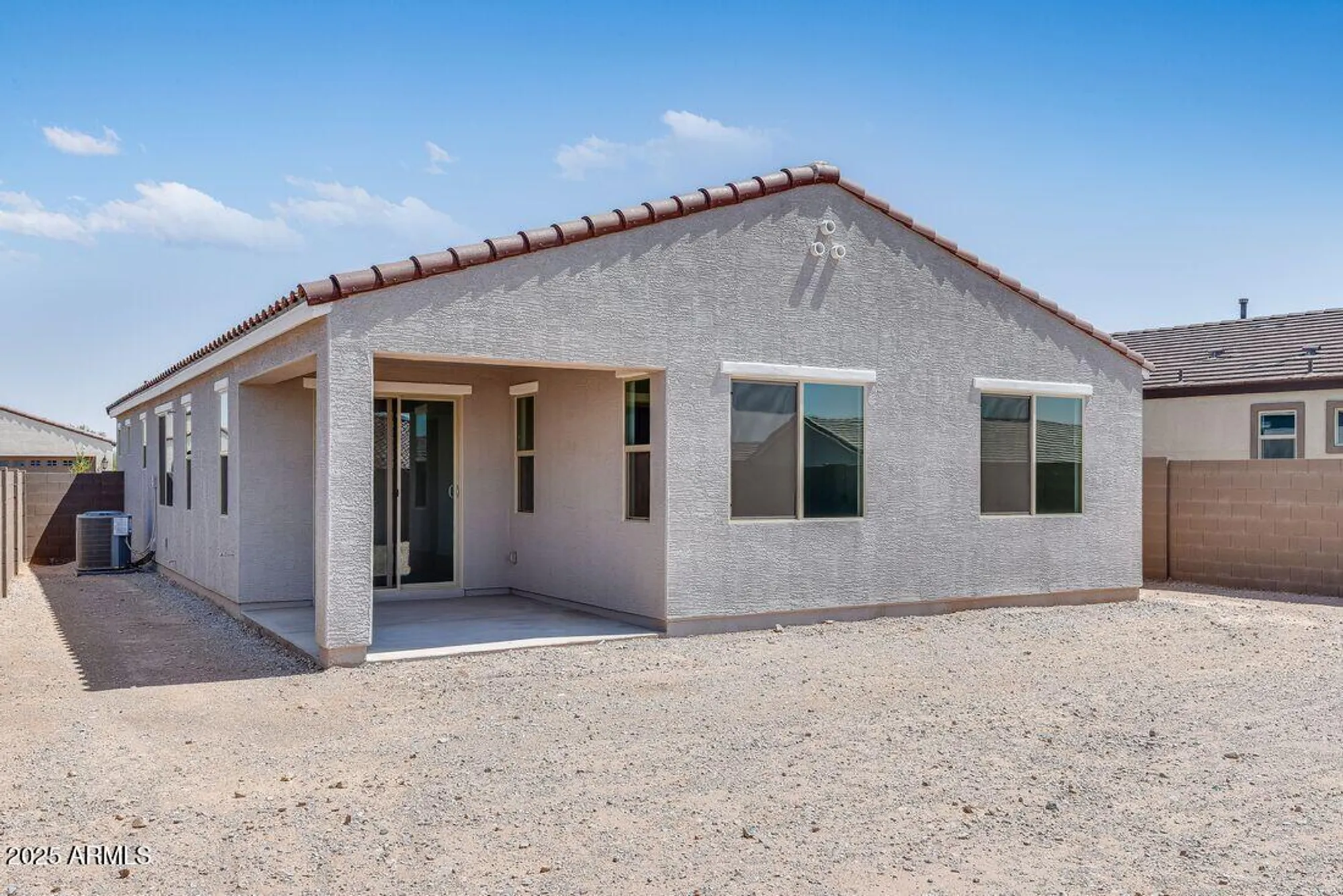Property Slideshow image 32 of 41 | 18147 w hiddenview dr, Goodyear, AZ, 85338