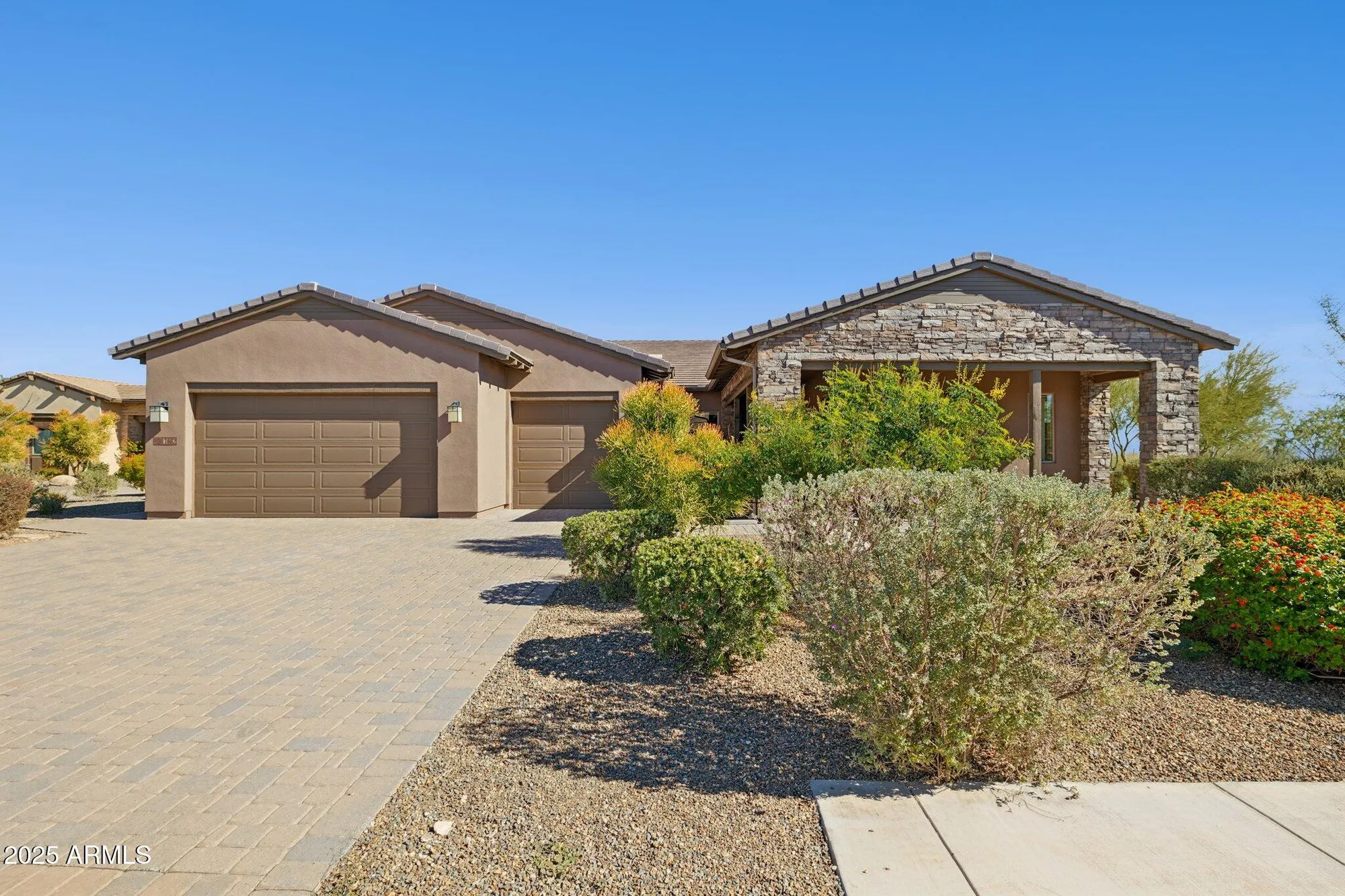 Property Slideshow image 1 of 110 | 17662 e blaze ln, Rio Verde, AZ, 85263
