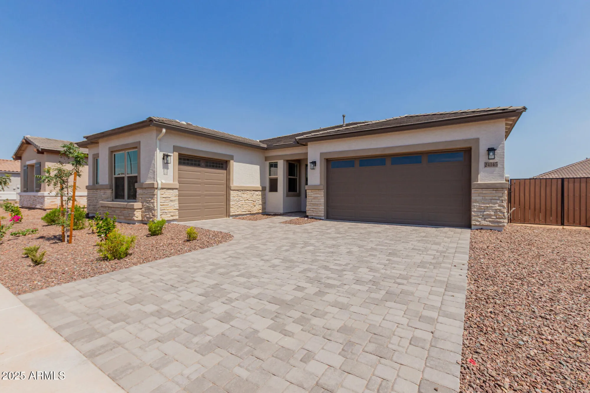 Property Slideshow image 33 of 37 | 24145 n 172nd dr, Surprise, AZ, 85387