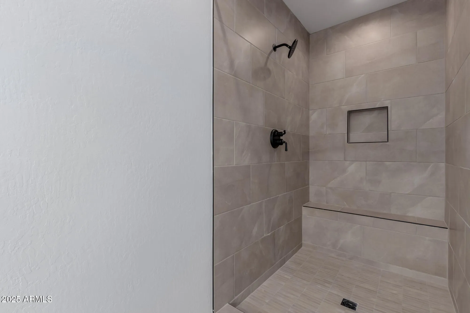 Property Slideshow image 15 of 37 | 24145 n 172nd dr, Surprise, AZ, 85387