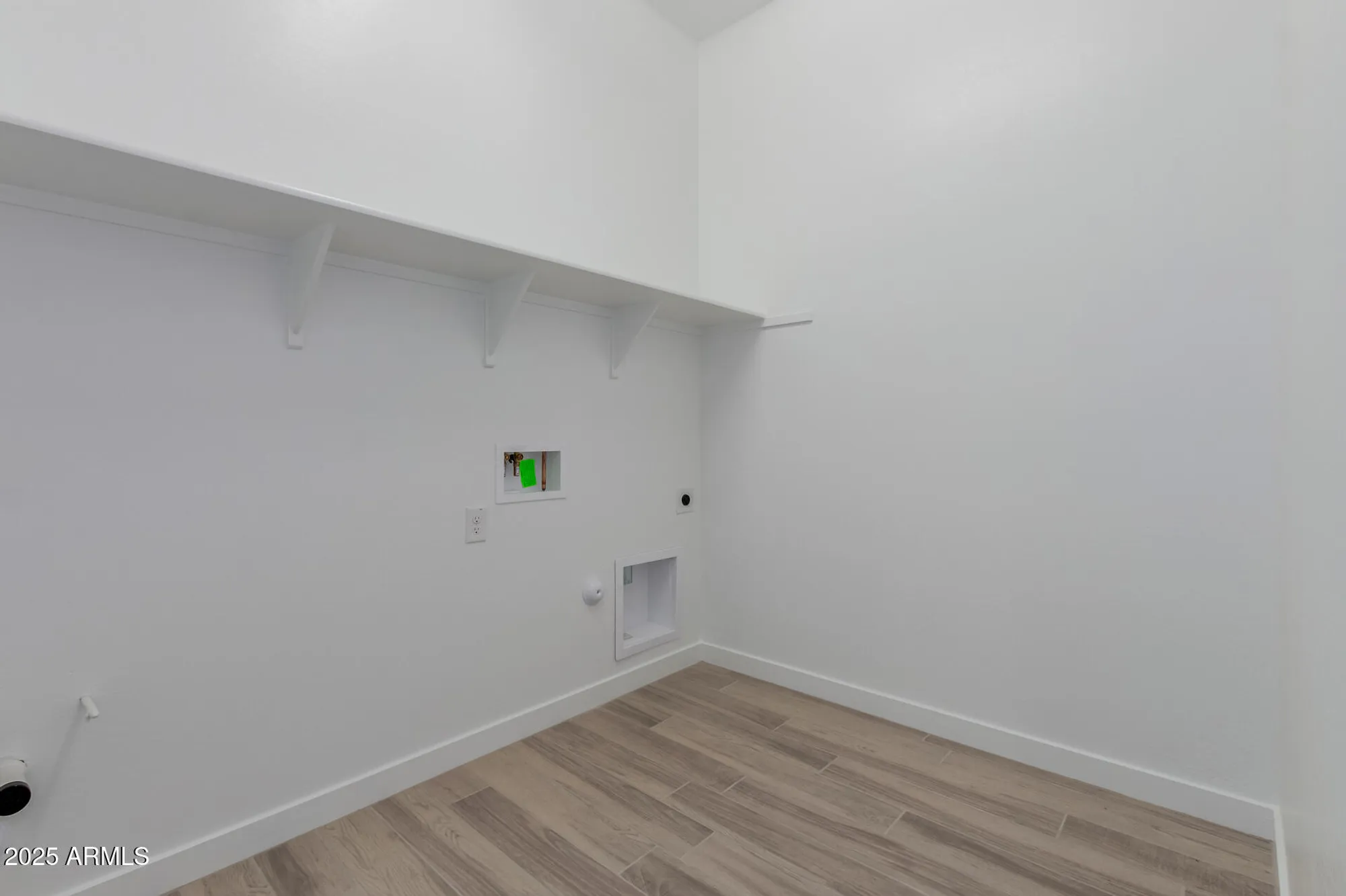 Property Slideshow image 27 of 37 | 24145 n 172nd dr, Surprise, AZ, 85387