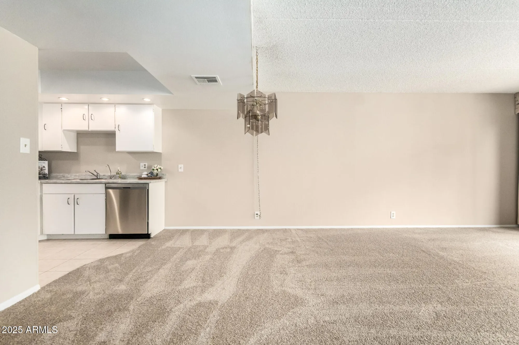 Property Slideshow image 8 of 37 | 7930 e camelback rd 505, Scottsdale, AZ, 85251