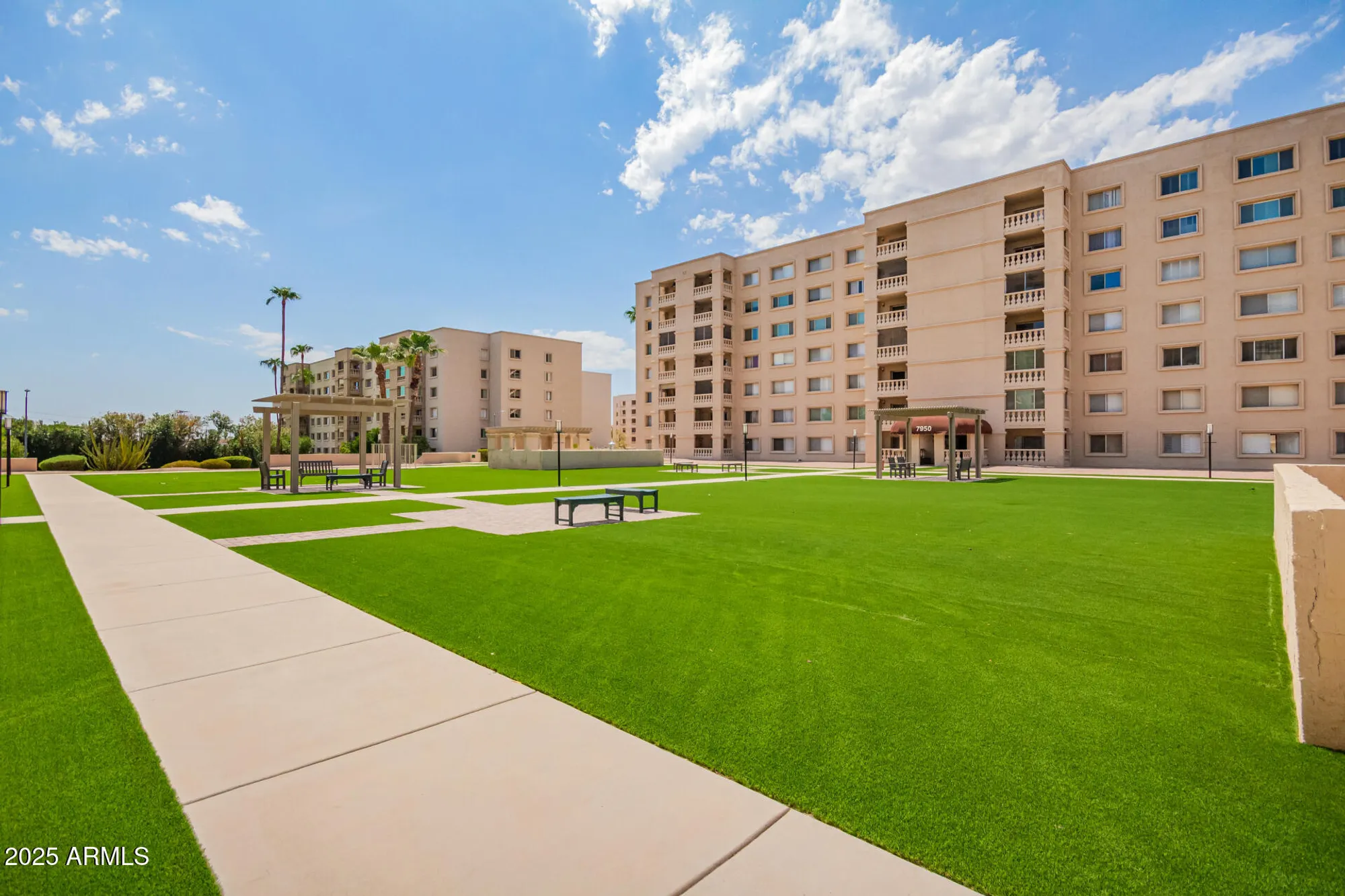 Property Slideshow image 33 of 37 | 7930 e camelback rd 505, Scottsdale, AZ, 85251