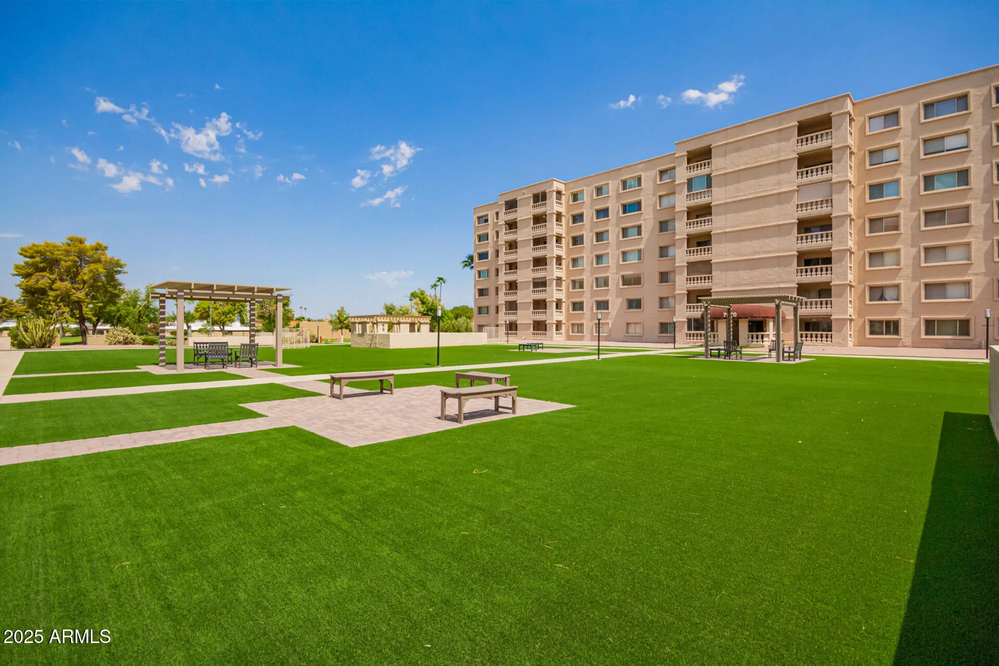 Property Slideshow image 34 of 37 | 7930 e camelback rd 505, Scottsdale, AZ, 85251