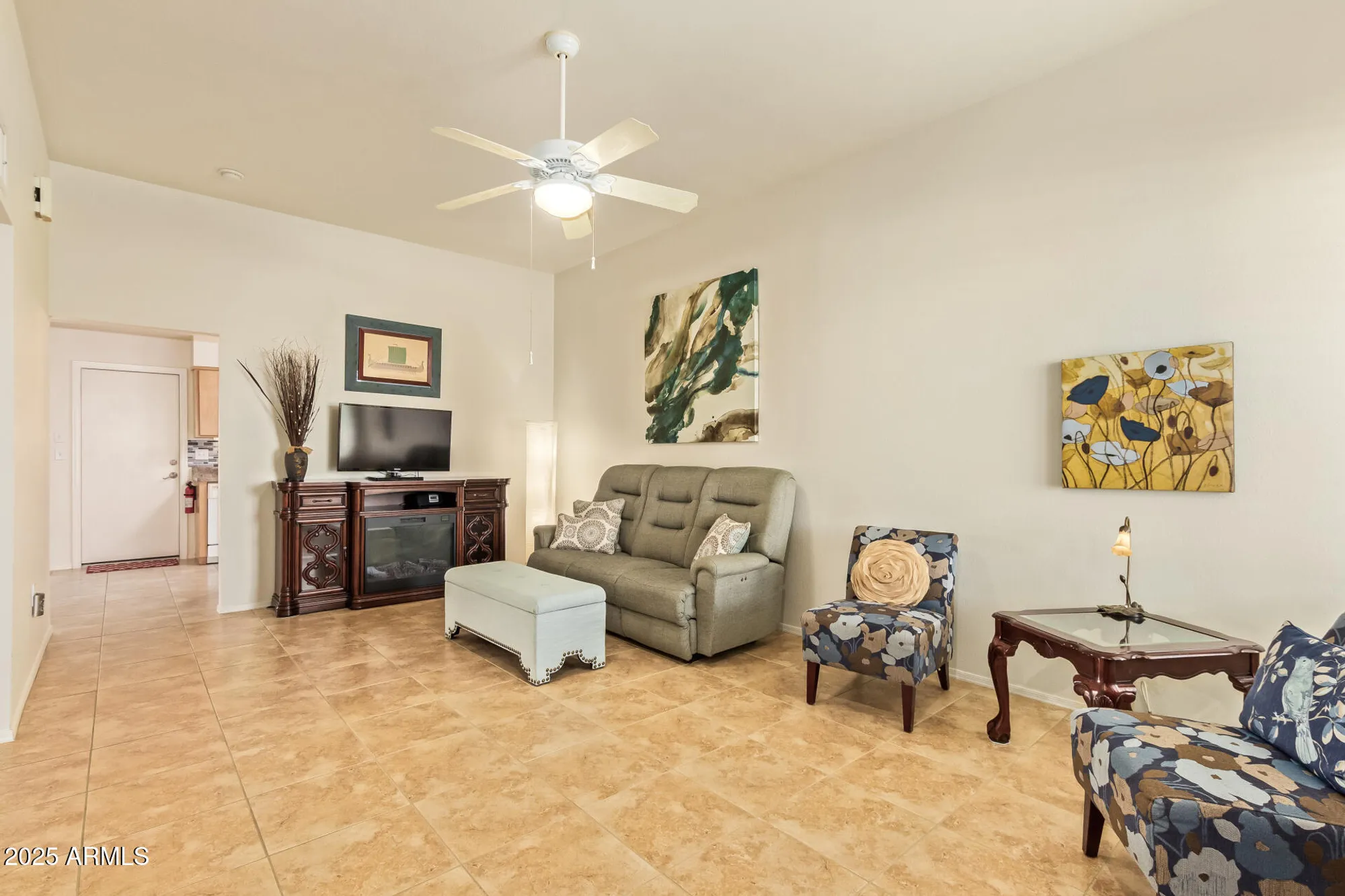 Property Slideshow image 3 of 20 | 11141 w cameo dr, Sun City, AZ, 85351