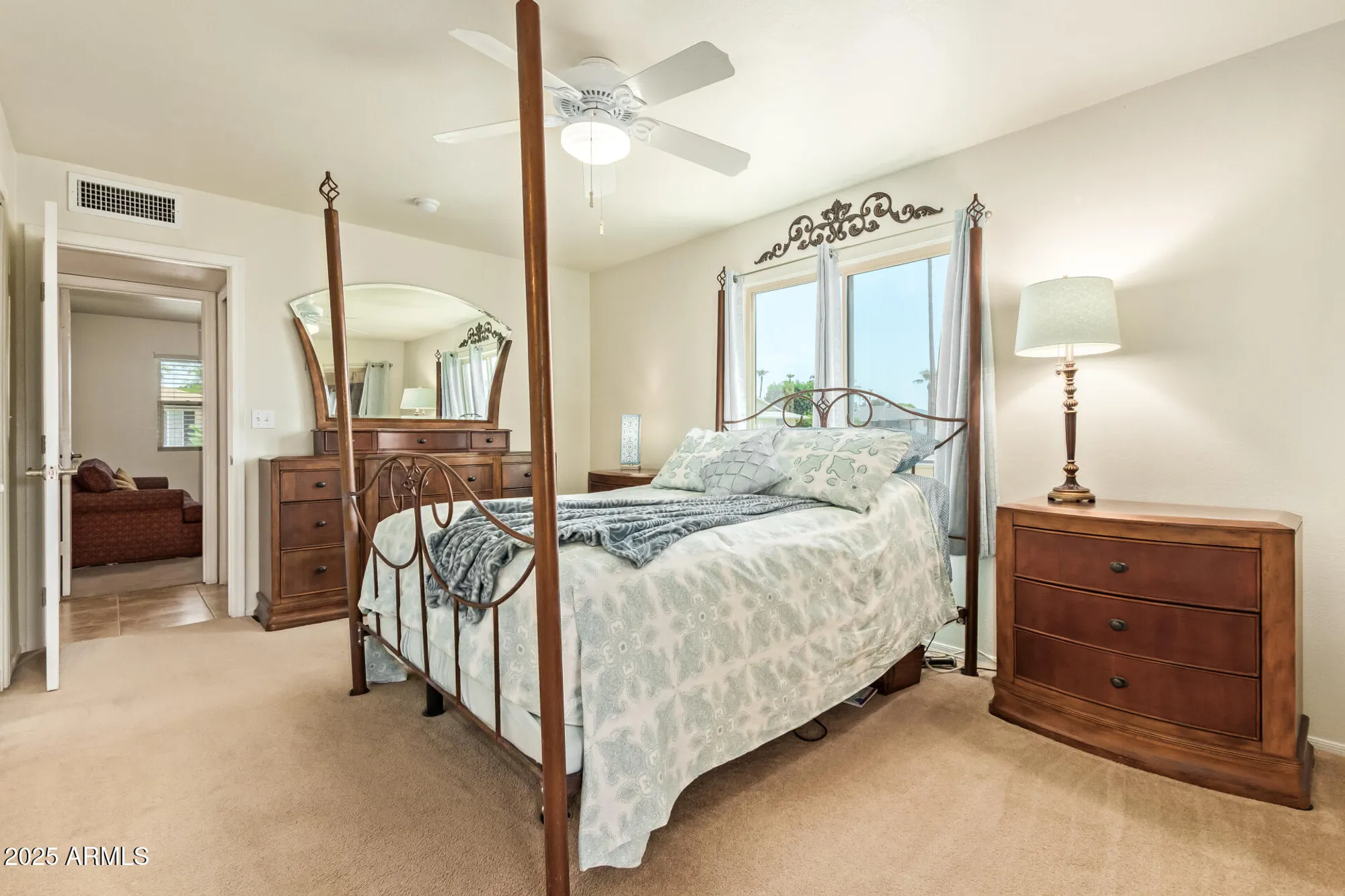 Property Slideshow image 8 of 20 | 11141 w cameo dr, Sun City, AZ, 85351