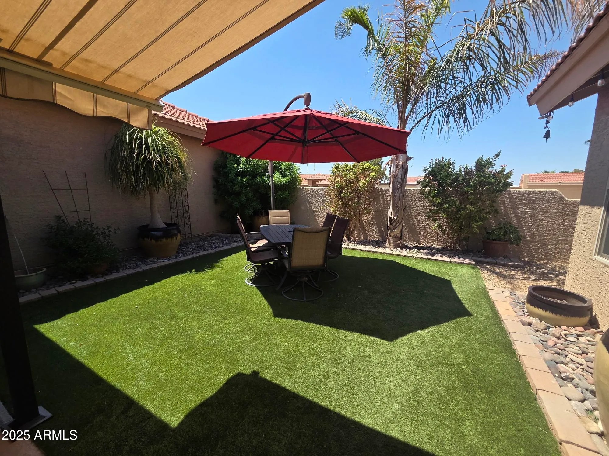 Property Slideshow image 20 of 33 | 26627 s drifter dr, Sun Lakes, AZ, 85248