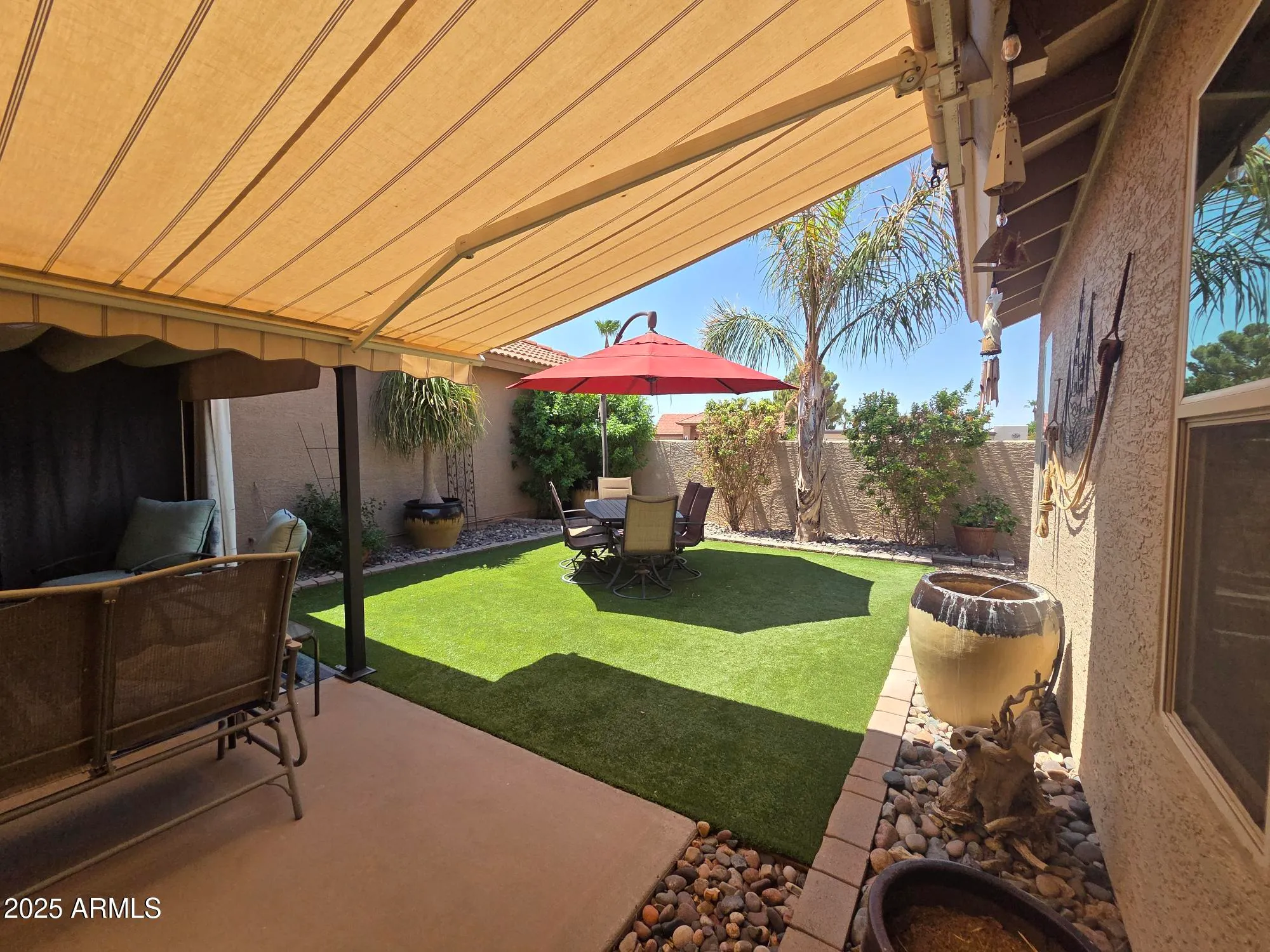 Property Slideshow image 5 of 33 | 26627 s drifter dr, Sun Lakes, AZ, 85248