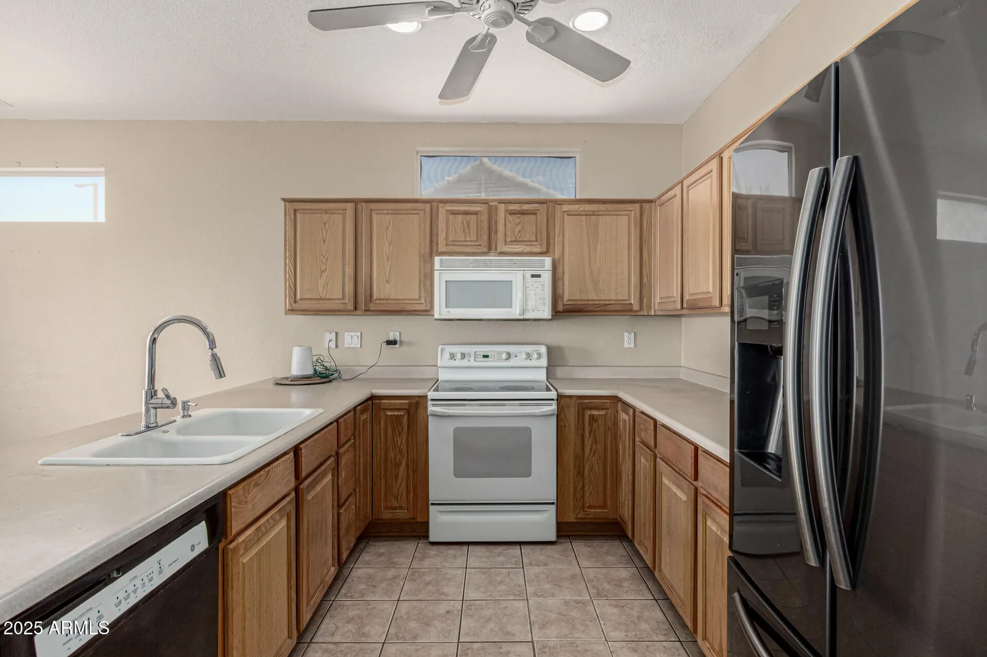 Property Slideshow image 13 of 38 | 15712 w eucalyptus ct, Surprise, AZ, 85374