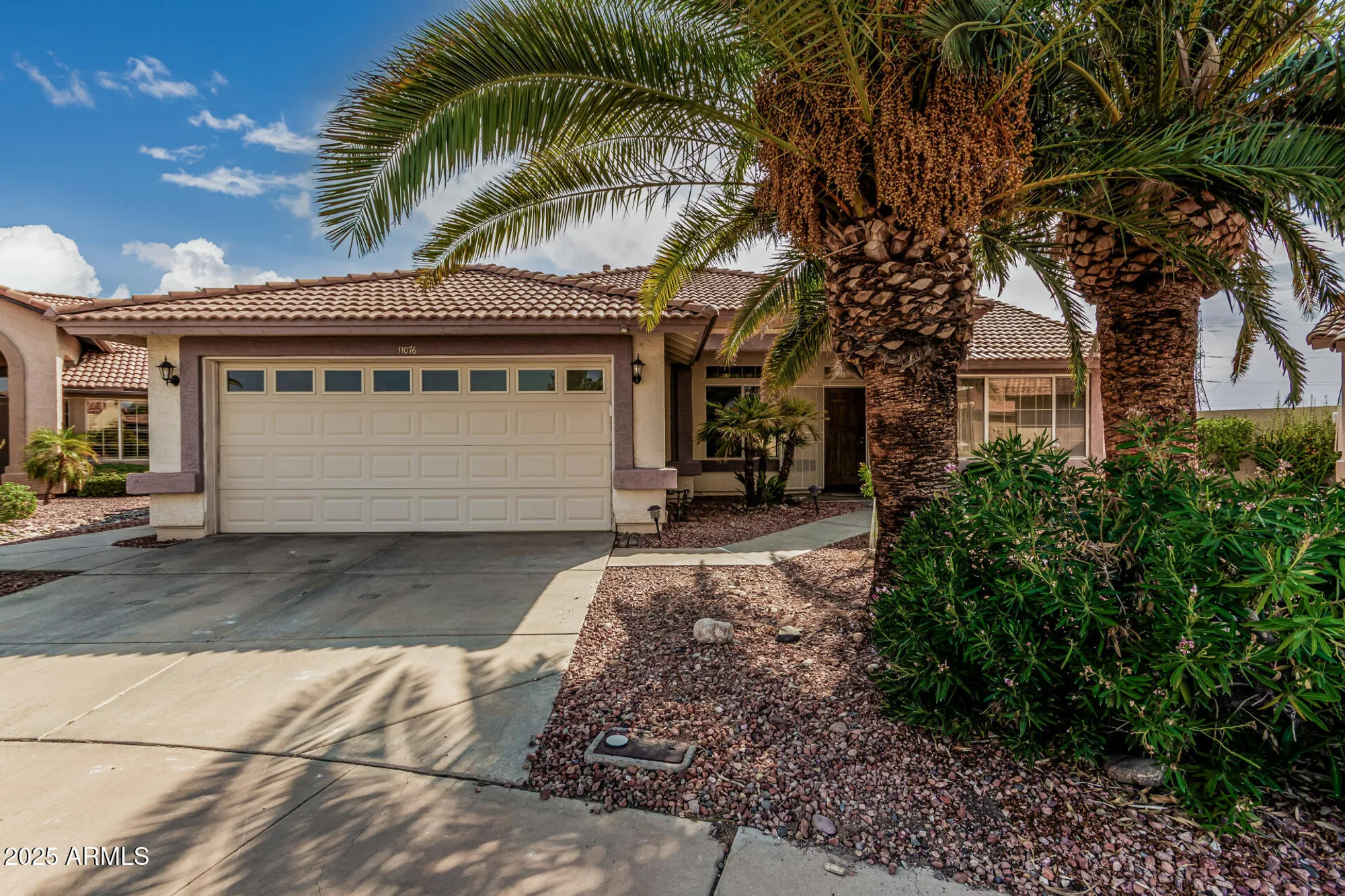 Property Slideshow image 1 of 20 | 11076 w runion dr, Sun City, AZ, 85373