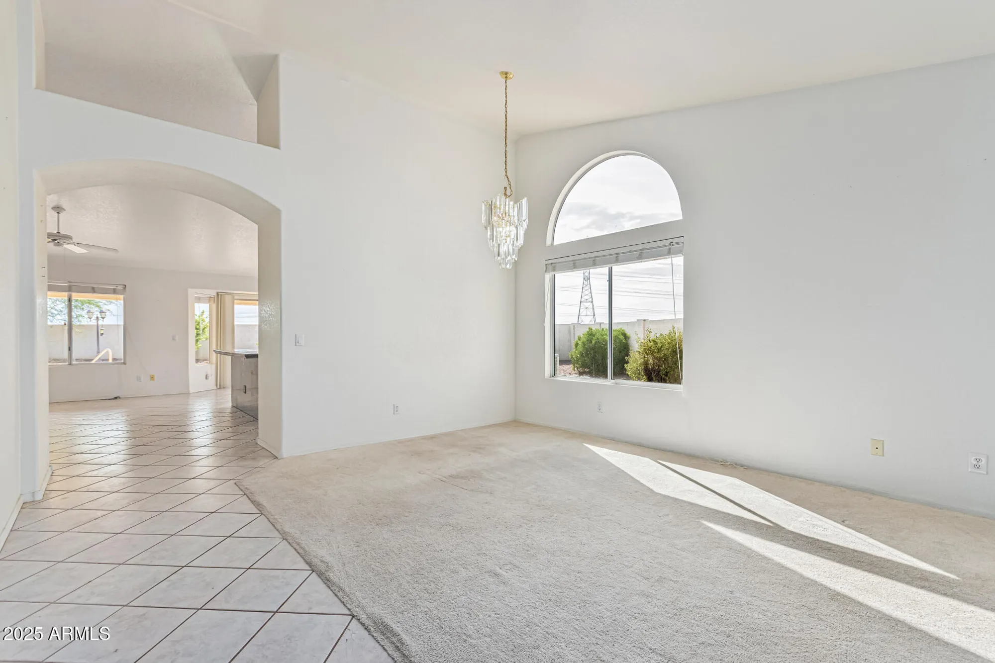 Property Slideshow image 3 of 20 | 11076 w runion dr, Sun City, AZ, 85373