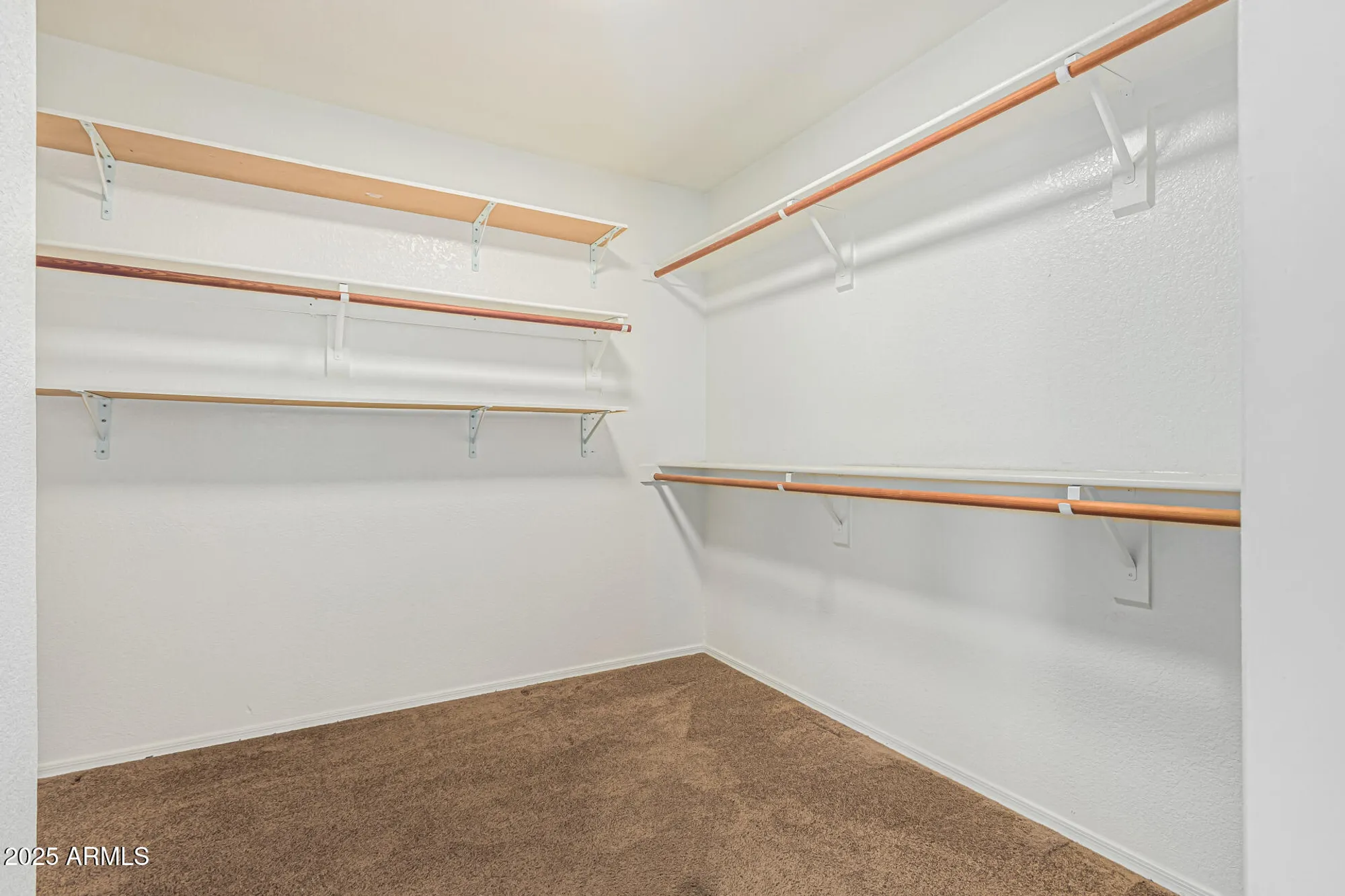 Property Slideshow image 11 of 20 | 11076 w runion dr, Sun City, AZ, 85373