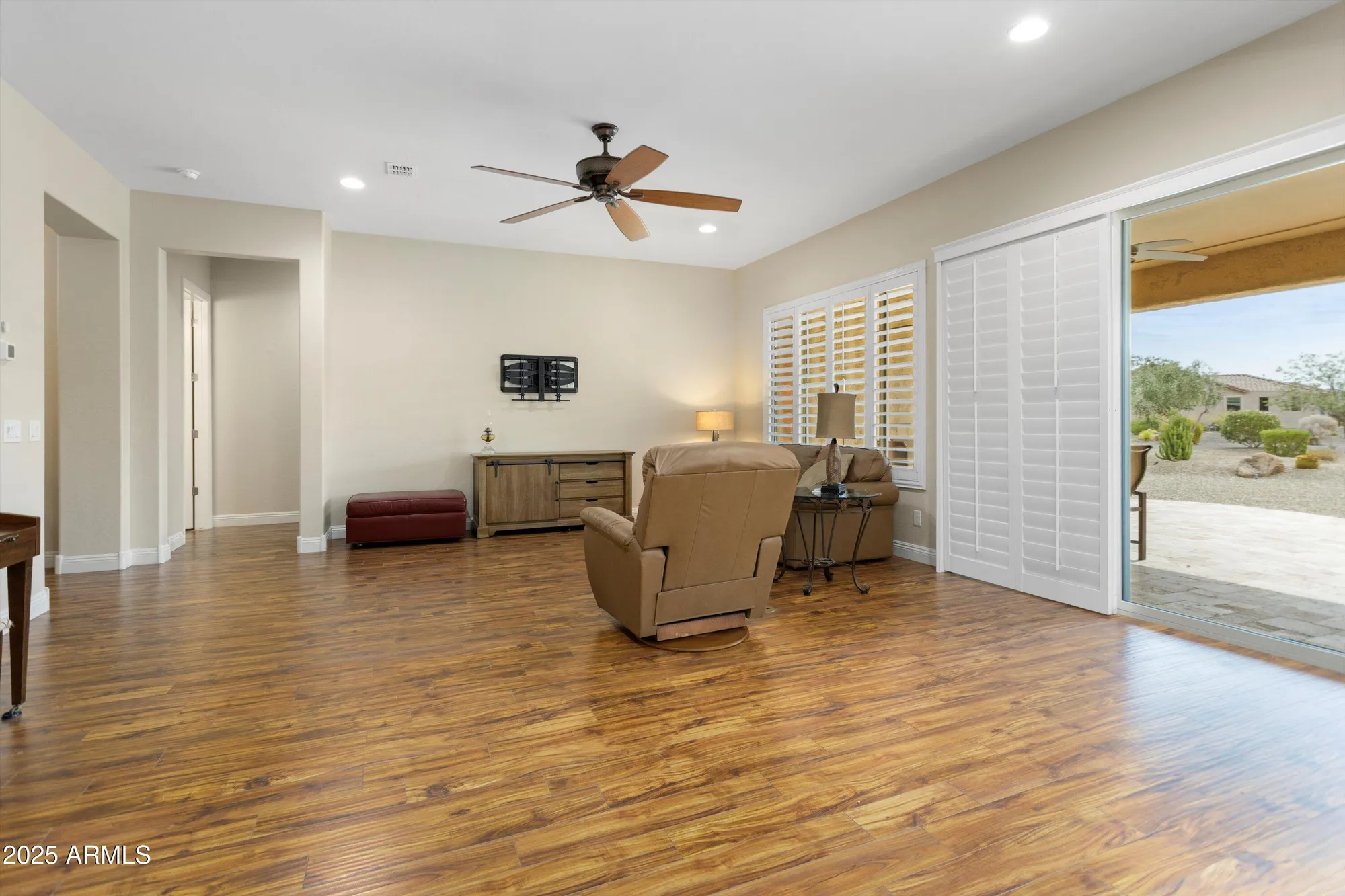 Property Slideshow image 13 of 54 | 21307 n 265th dr, Buckeye, AZ, 85396