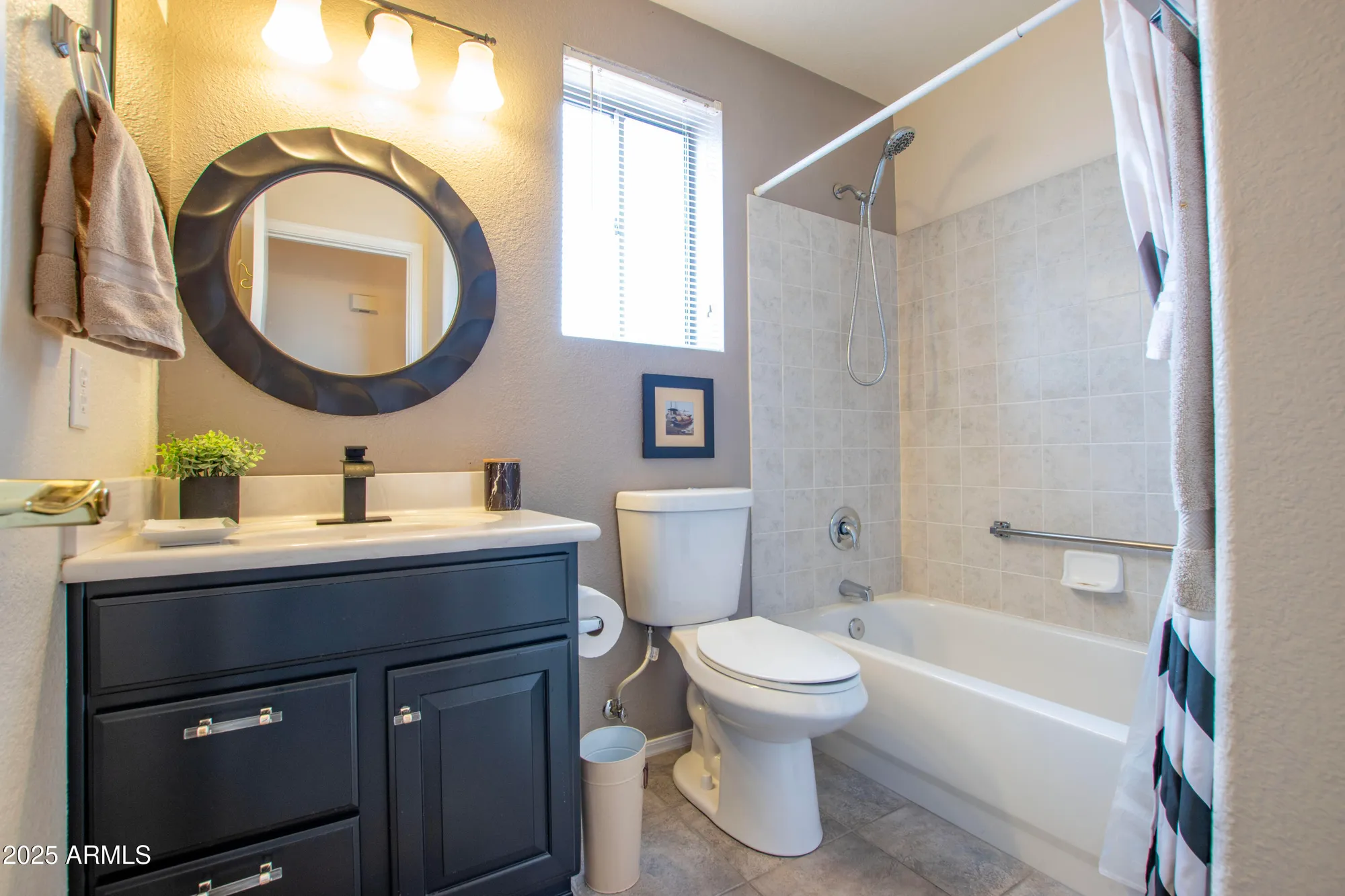Property Slideshow image 16 of 24 | 16242 w vale dr, Goodyear, AZ, 85395