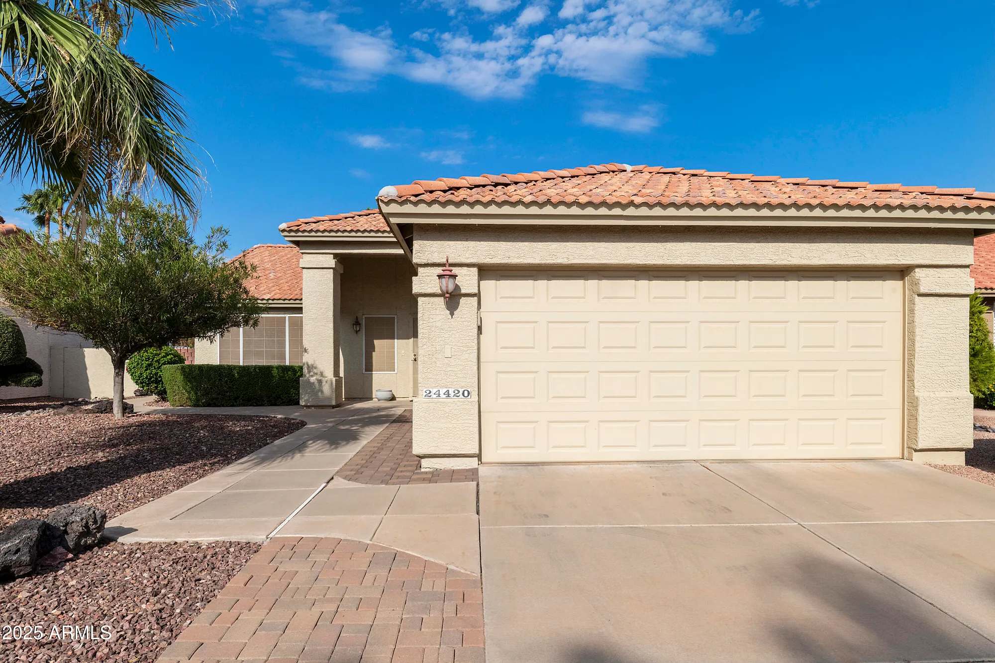 Property Slideshow image 6 of 65 | 24420 s boxwood dr, Sun Lakes, AZ, 85248