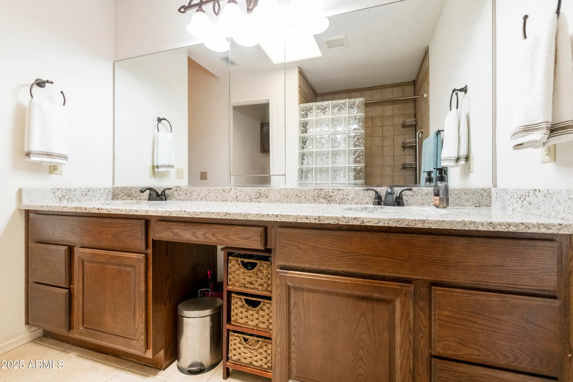 Property Slideshow image 29 of 65 | 24420 s boxwood dr, Sun Lakes, AZ, 85248