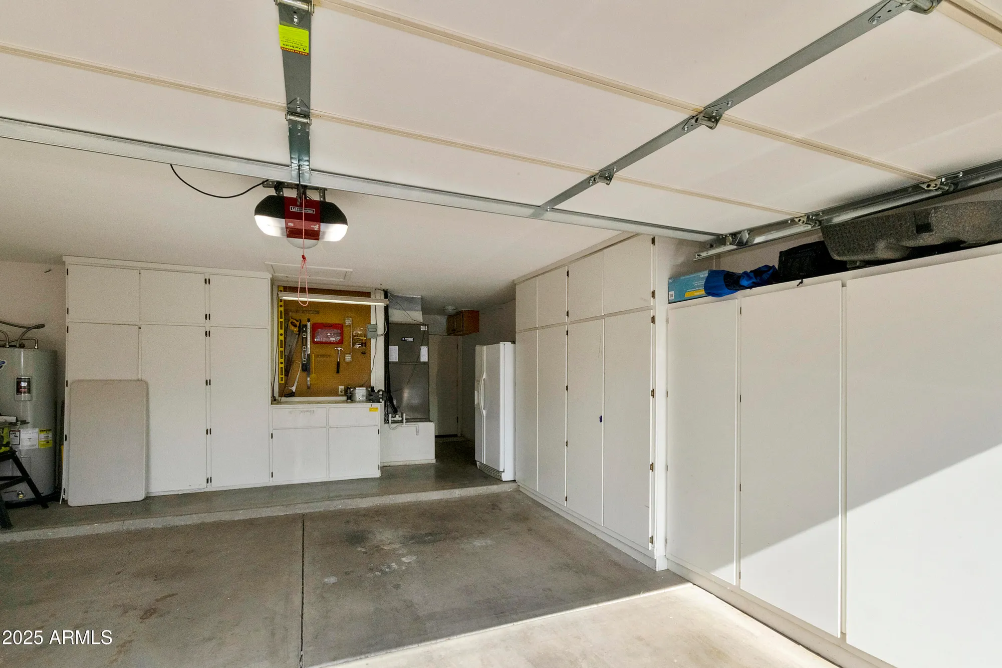 Property Slideshow image 37 of 65 | 24420 s boxwood dr, Sun Lakes, AZ, 85248