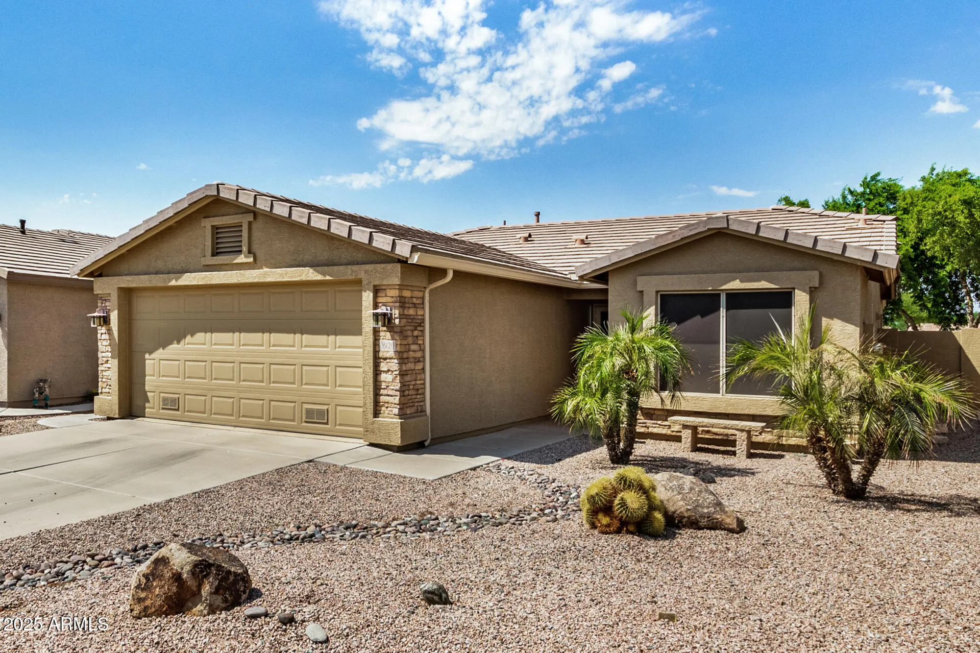 Property Slideshow image 4 of 23 | 3920 e runaway bay pl, Chandler, AZ, 85249