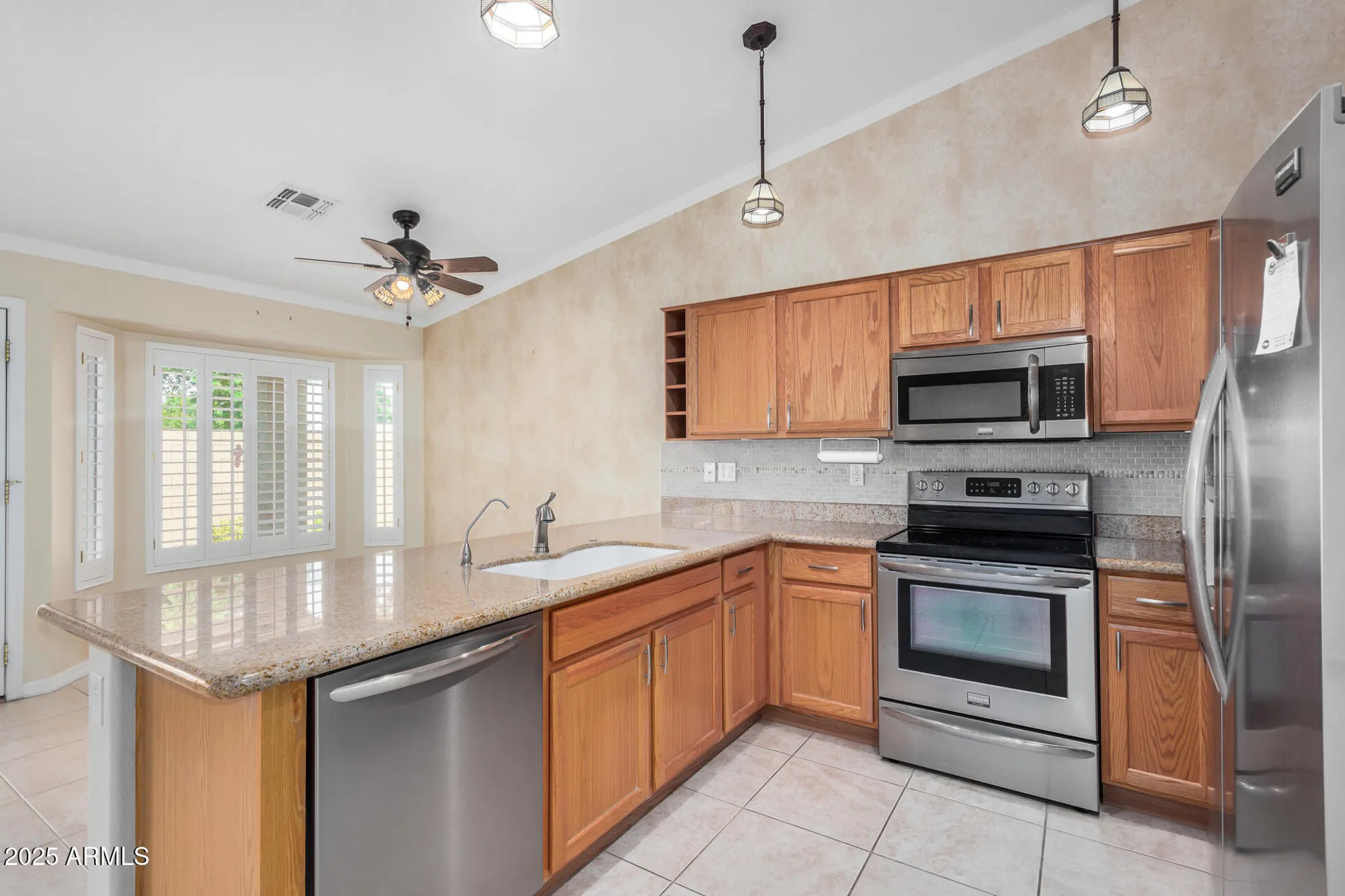 Property Slideshow image 10 of 23 | 3920 e runaway bay pl, Chandler, AZ, 85249