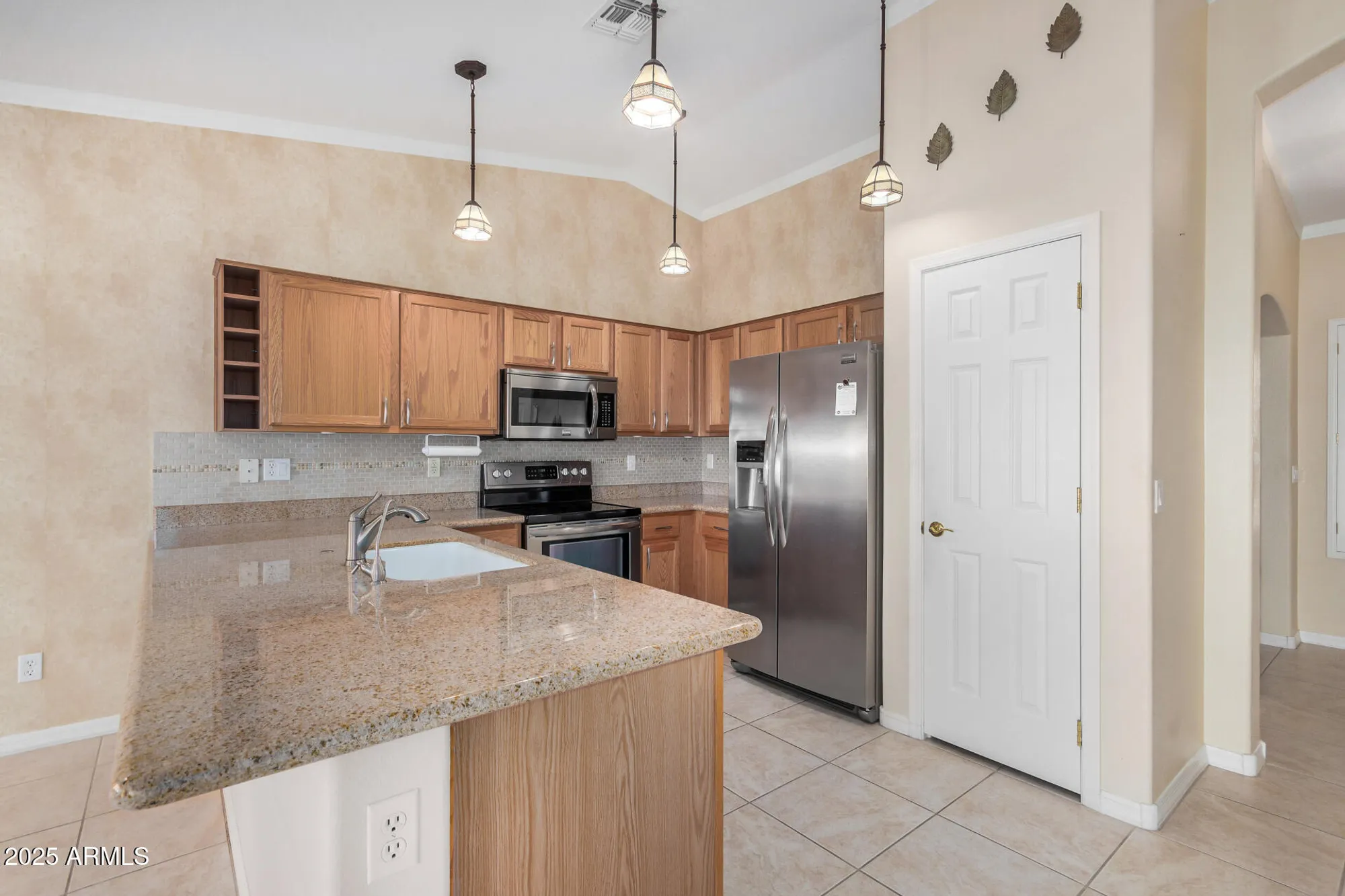 Property Slideshow image 11 of 23 | 3920 e runaway bay pl, Chandler, AZ, 85249