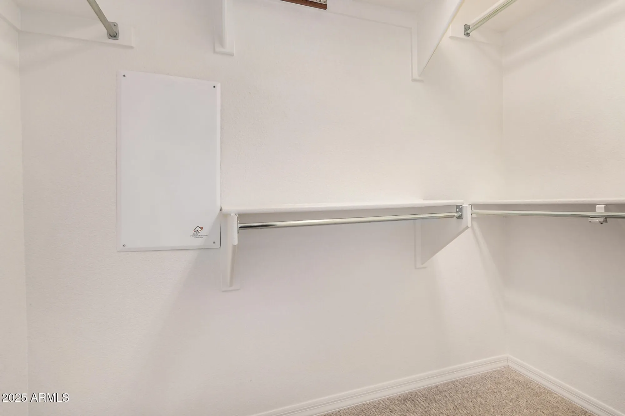 Property Slideshow image 16 of 23 | 3920 e runaway bay pl, Chandler, AZ, 85249