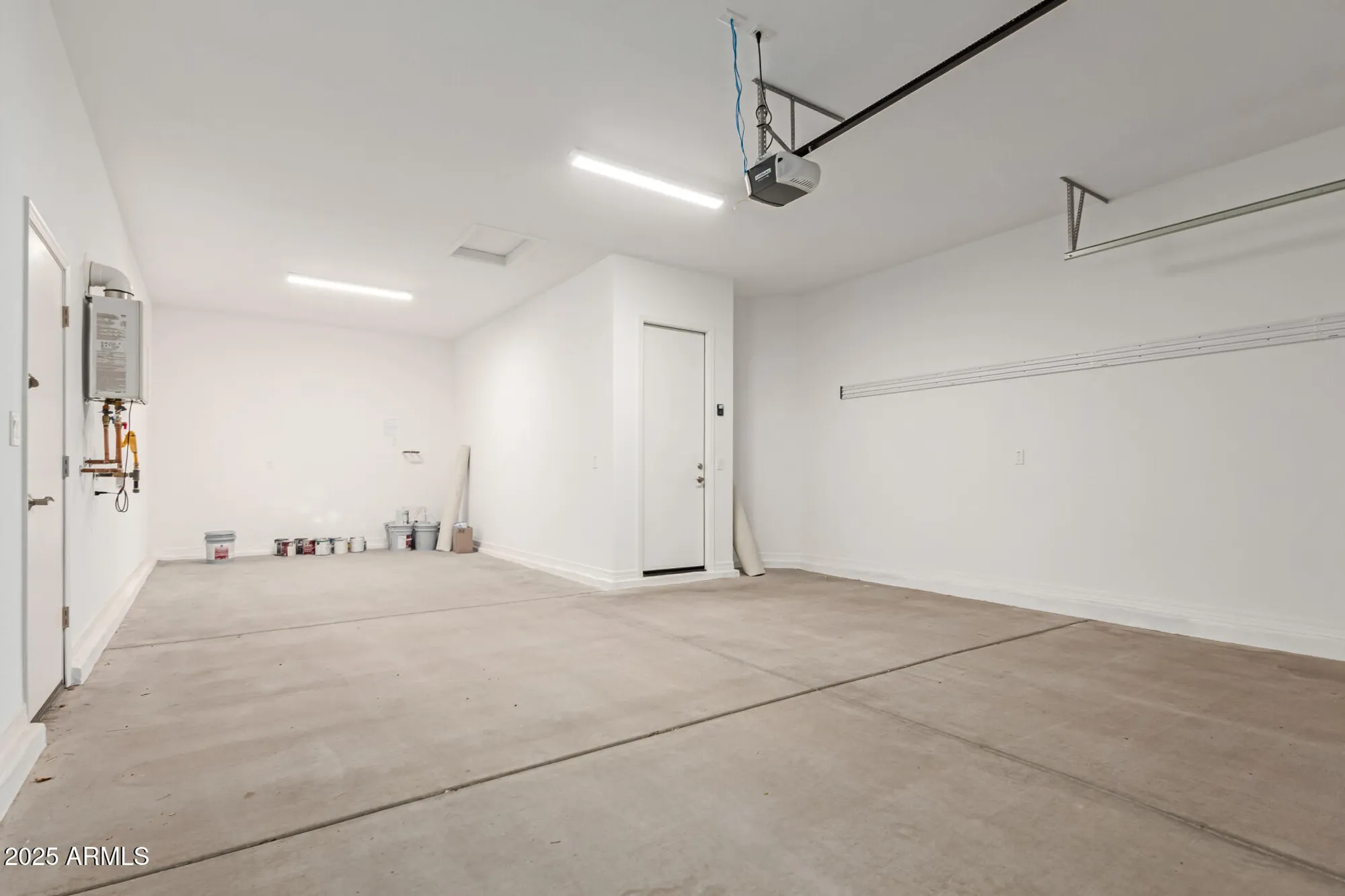 Property Slideshow image 33 of 46 | 15843 s 177th ave, Goodyear, AZ, 85338