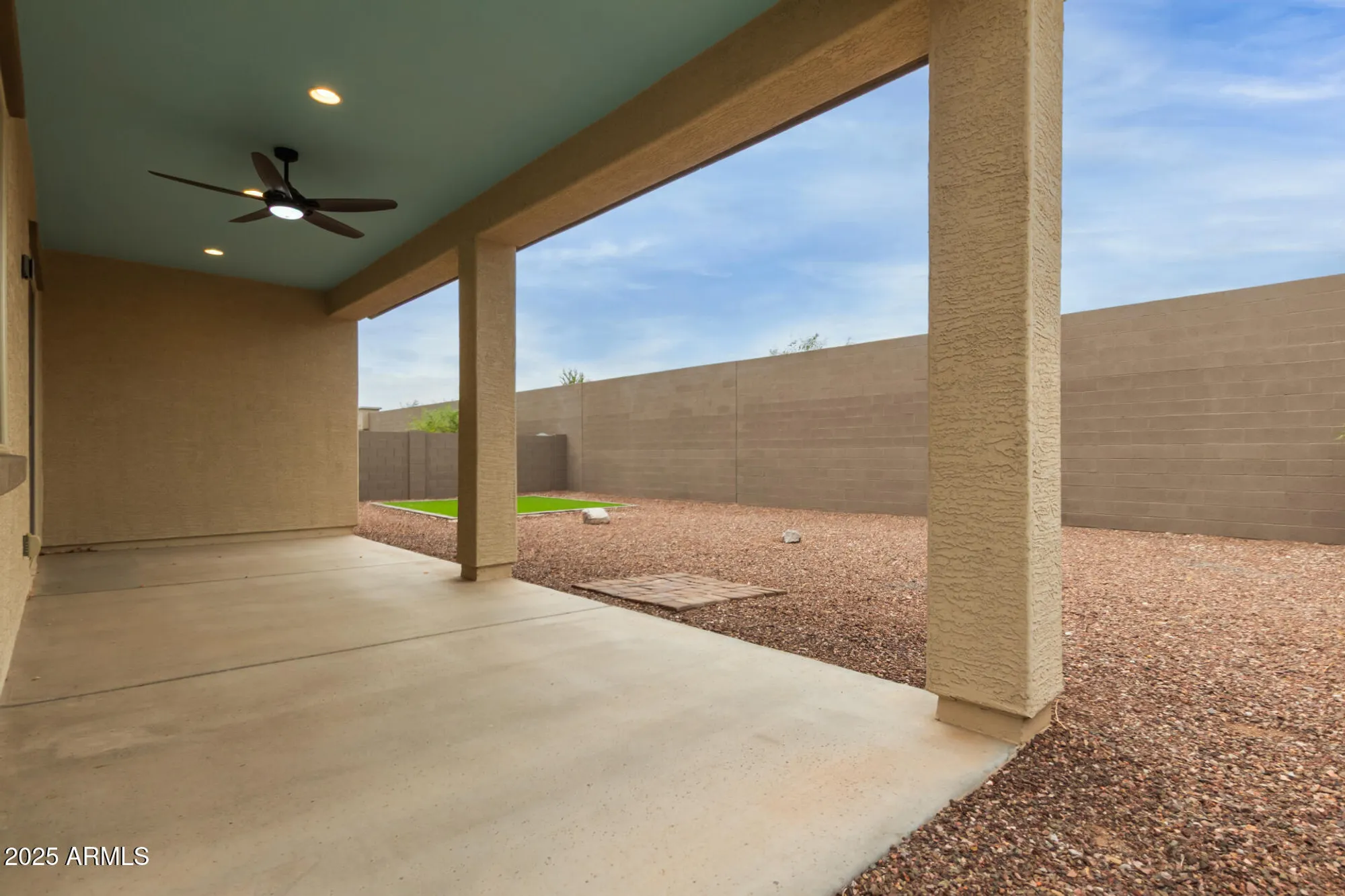 Property Slideshow image 42 of 46 | 15843 s 177th ave, Goodyear, AZ, 85338