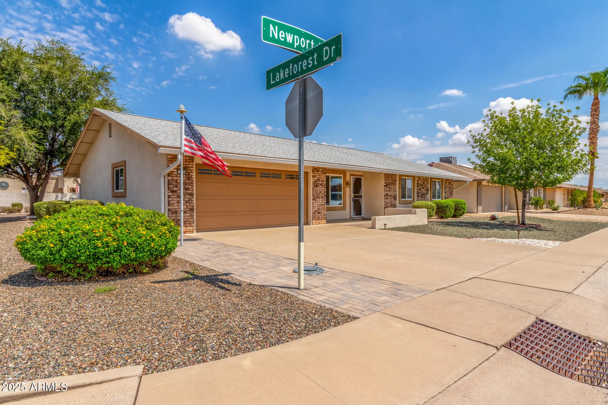 Property Slideshow image 2 of 37 | 9732 w newport dr, Sun City, AZ, 85351