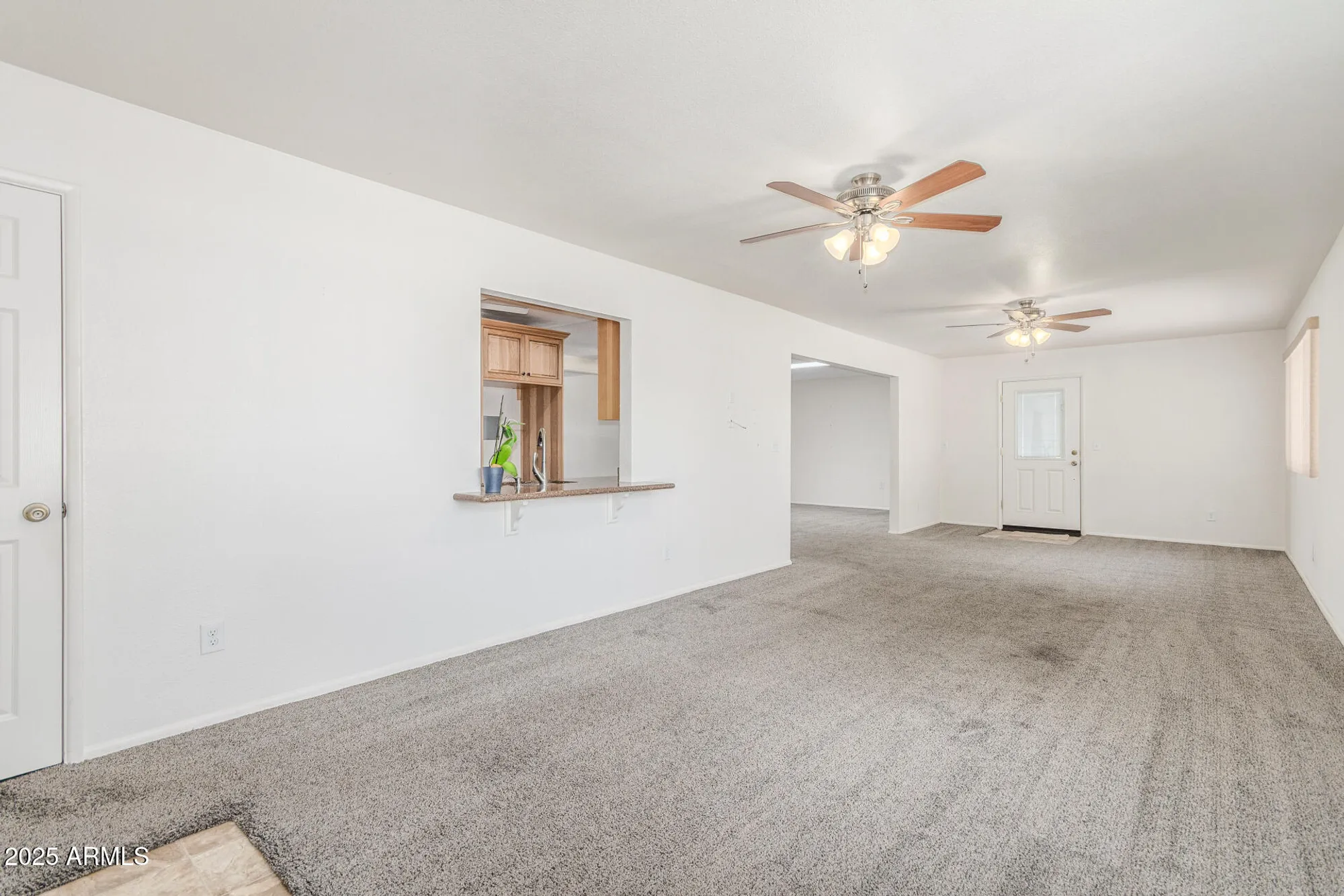 Property Slideshow image 9 of 37 | 9732 w newport dr, Sun City, AZ, 85351