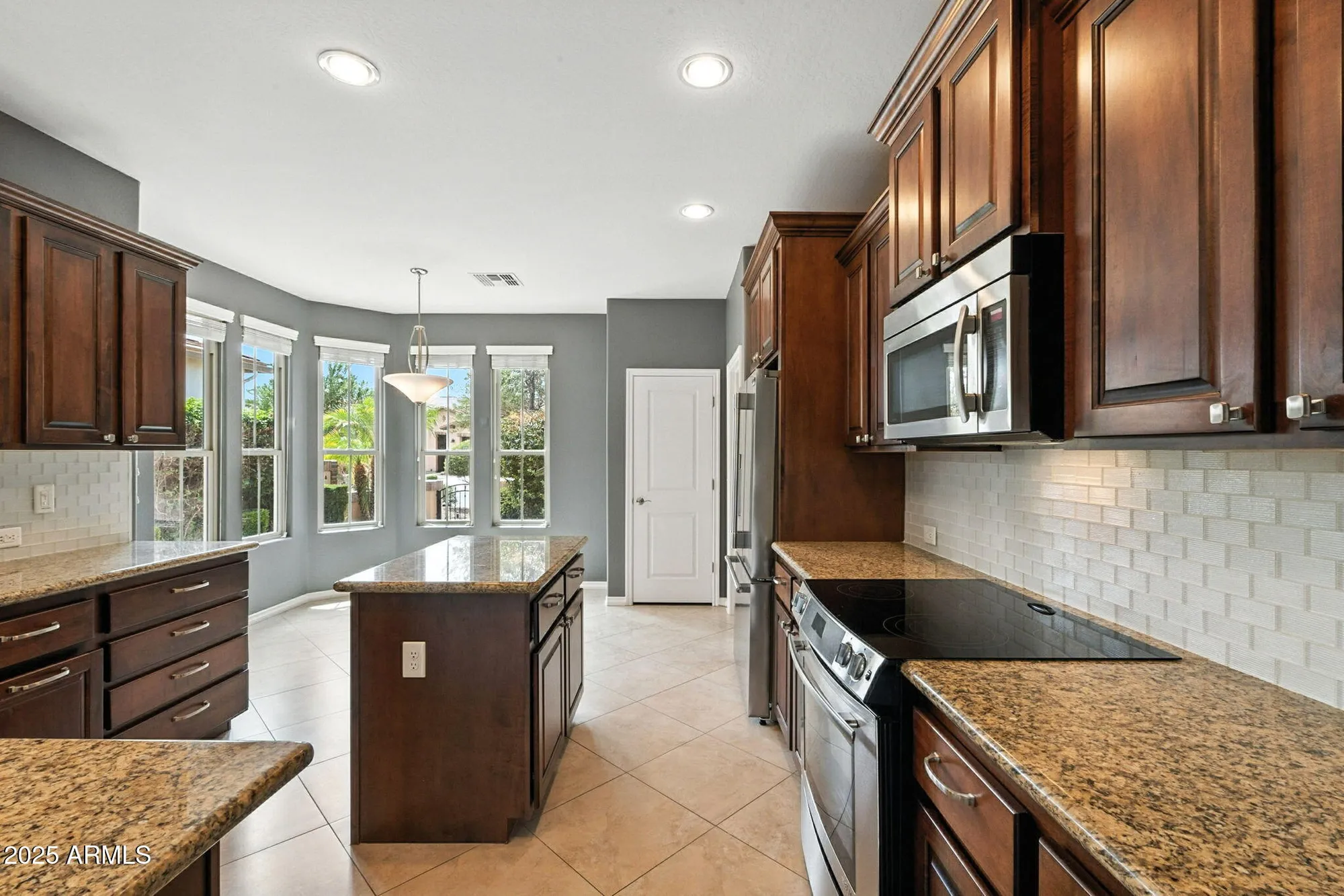 Property Slideshow image 15 of 76 | 1756 e sattoo way, Queen Creek, AZ, 85140