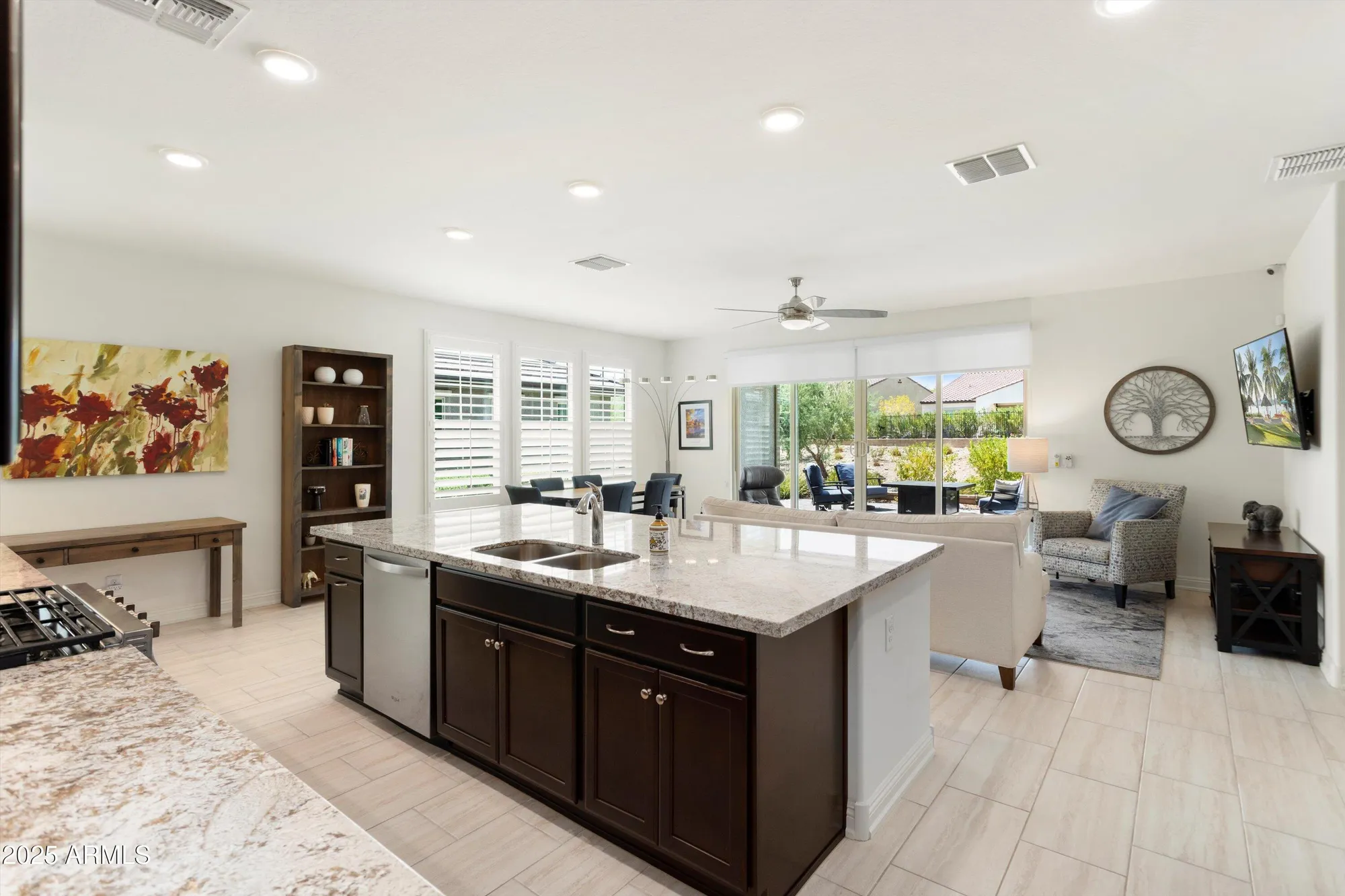 Property Slideshow image 15 of 65 | 4930 n 206th ln, Buckeye, AZ, 85396