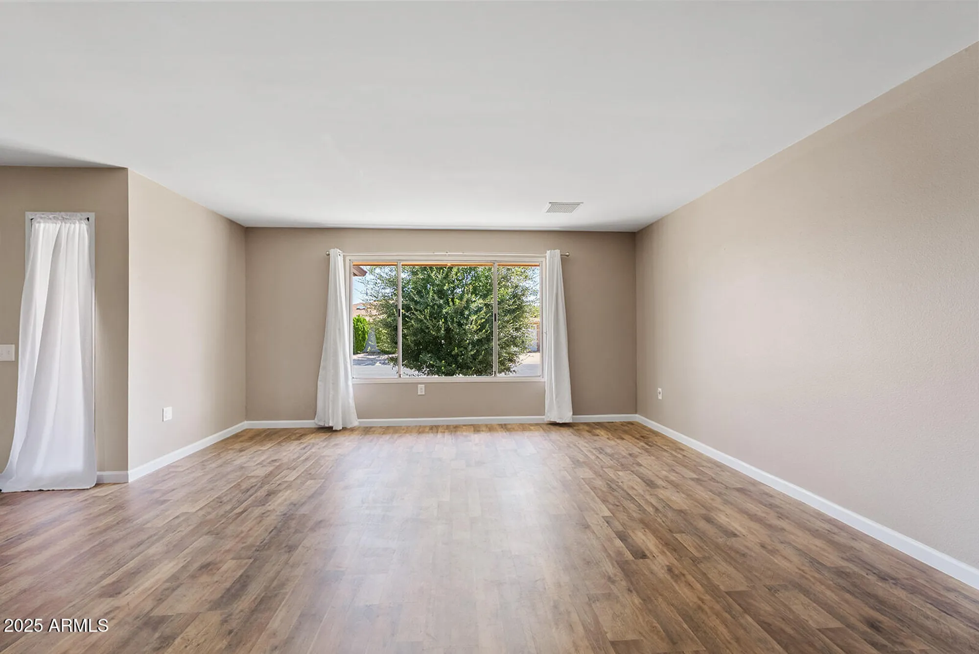 Property Slideshow image 8 of 47 | 19826 n 129th dr, Sun City West, AZ, 85375