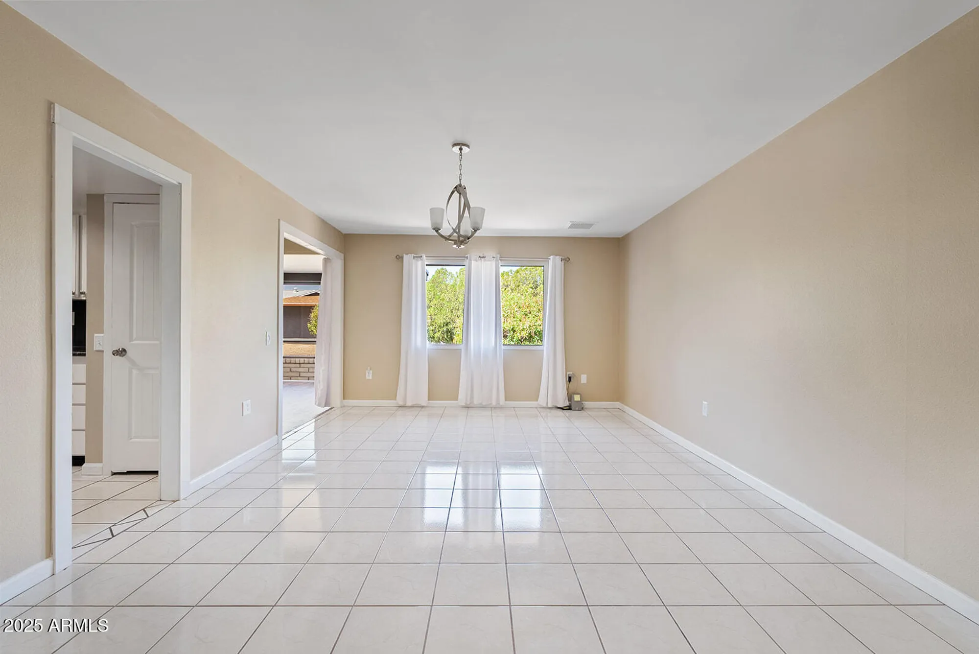 Property Slideshow image 9 of 47 | 19826 n 129th dr, Sun City West, AZ, 85375