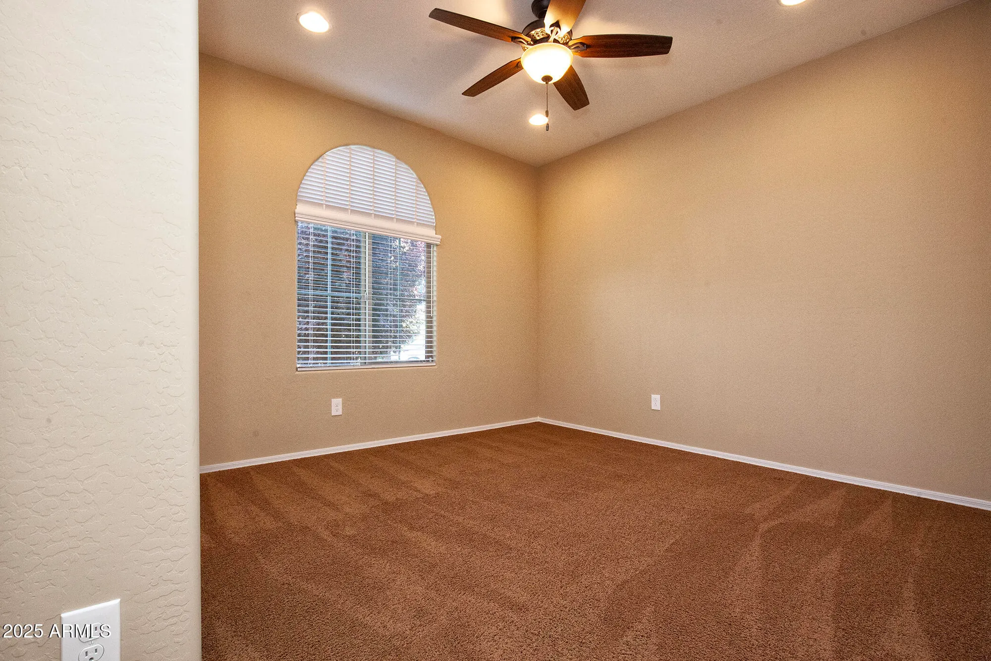 Property Slideshow image 16 of 85 | 21883 n 263rd dr, Buckeye, AZ, 85396