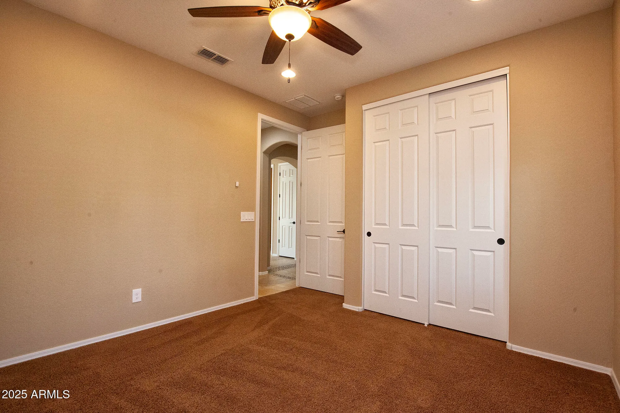 Property Slideshow image 18 of 85 | 21883 n 263rd dr, Buckeye, AZ, 85396