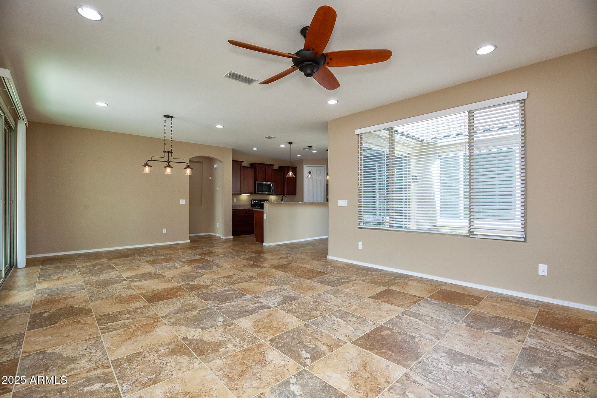 Property Slideshow image 44 of 85 | 21883 n 263rd dr, Buckeye, AZ, 85396