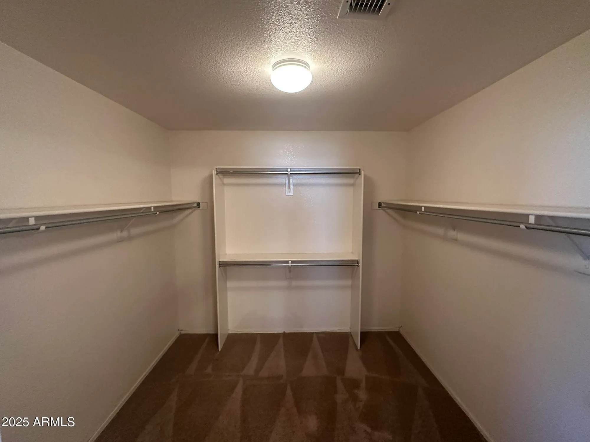 Property Slideshow image 23 of 58 | 9031 e coopers hawk dr, Sun Lakes, AZ, 85248