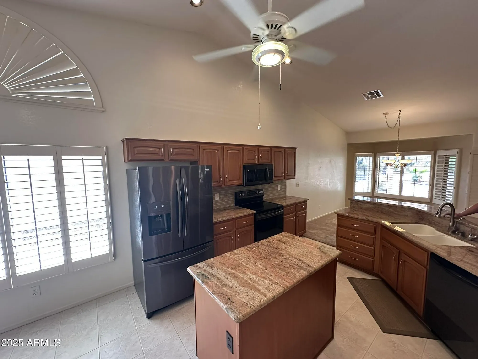 Property Slideshow image 12 of 58 | 9031 e coopers hawk dr, Sun Lakes, AZ, 85248