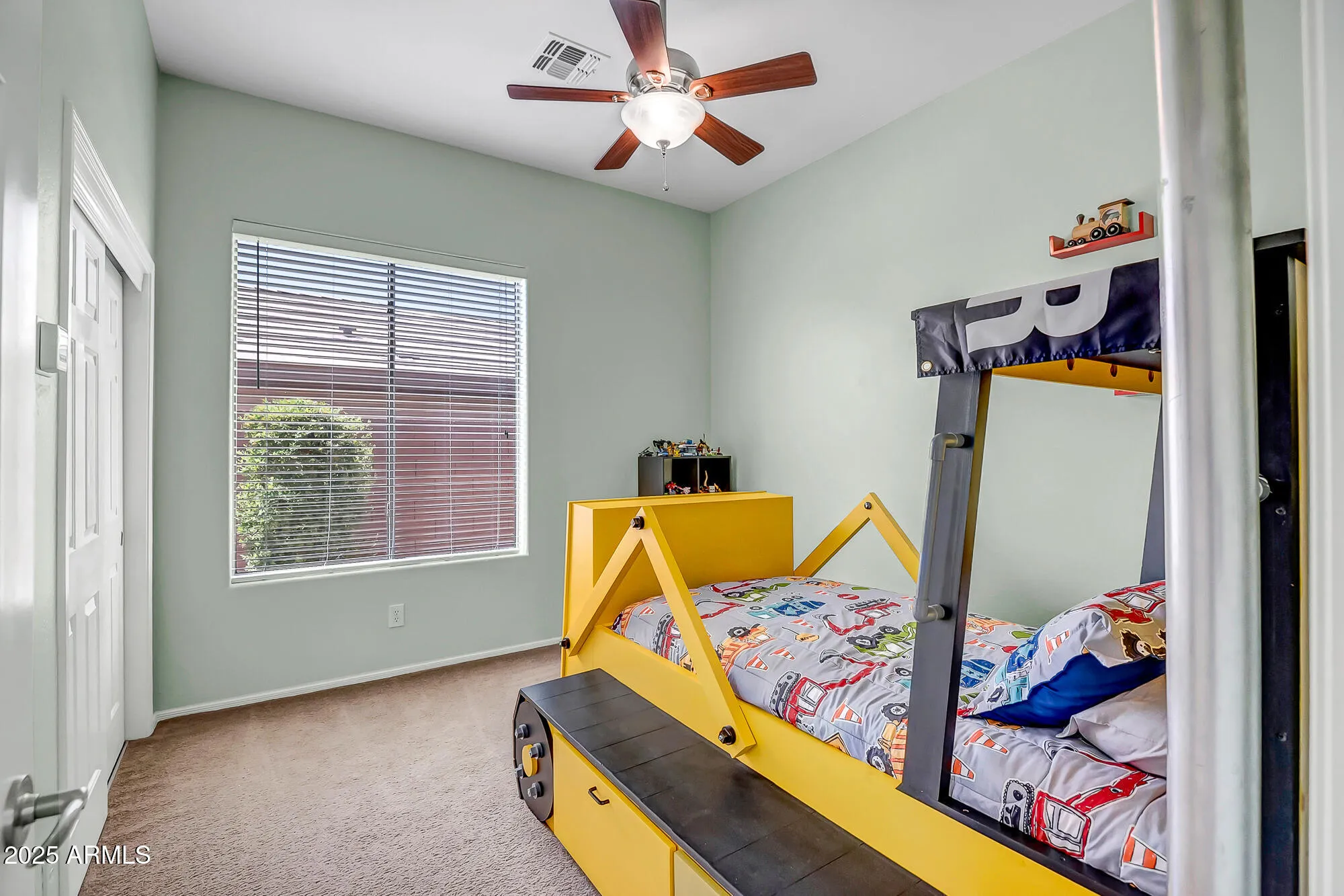 Property Slideshow image 34 of 57 | 41318 n bent creek way, Anthem, AZ, 85086