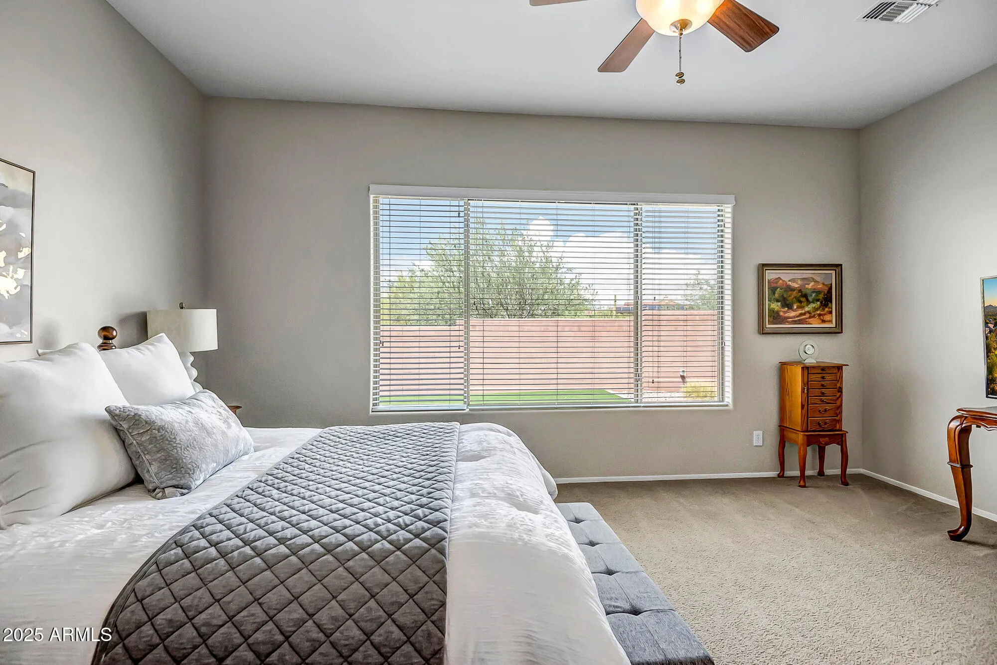 Property Slideshow image 25 of 57 | 41318 n bent creek way, Anthem, AZ, 85086