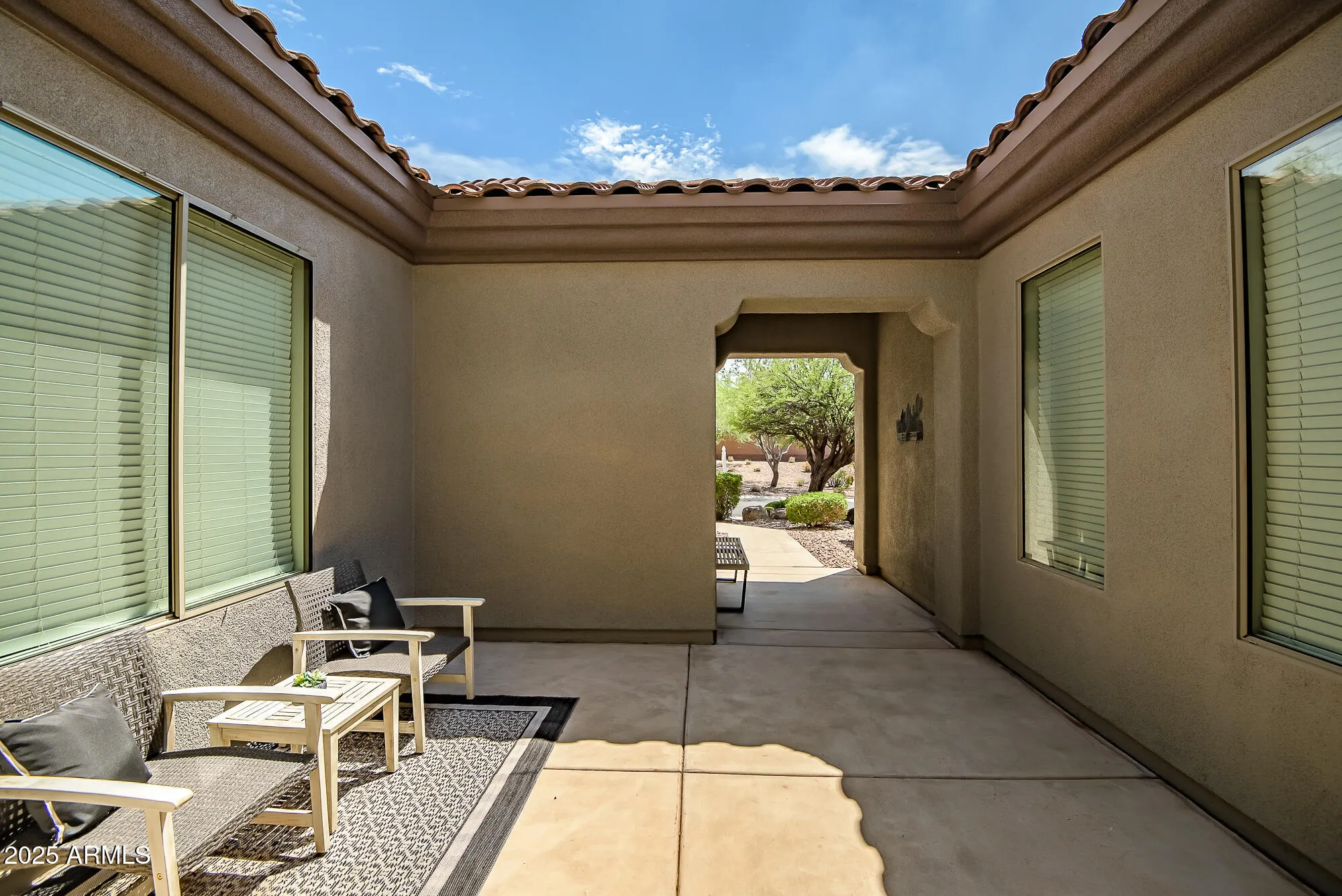 Property Slideshow image 4 of 57 | 41318 n bent creek way, Anthem, AZ, 85086