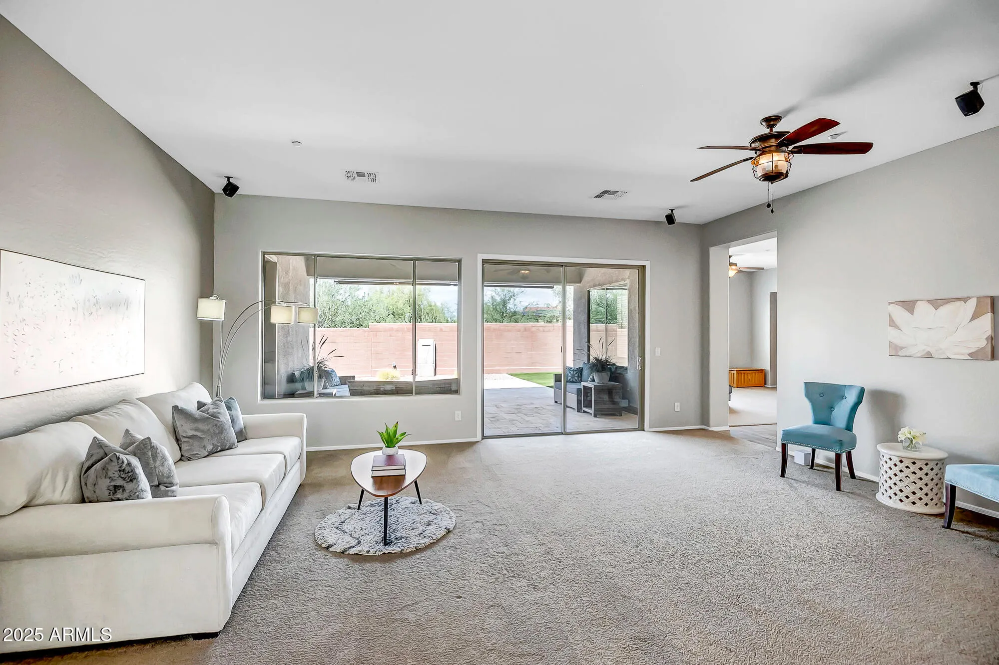 Property Slideshow image 9 of 57 | 41318 n bent creek way, Anthem, AZ, 85086