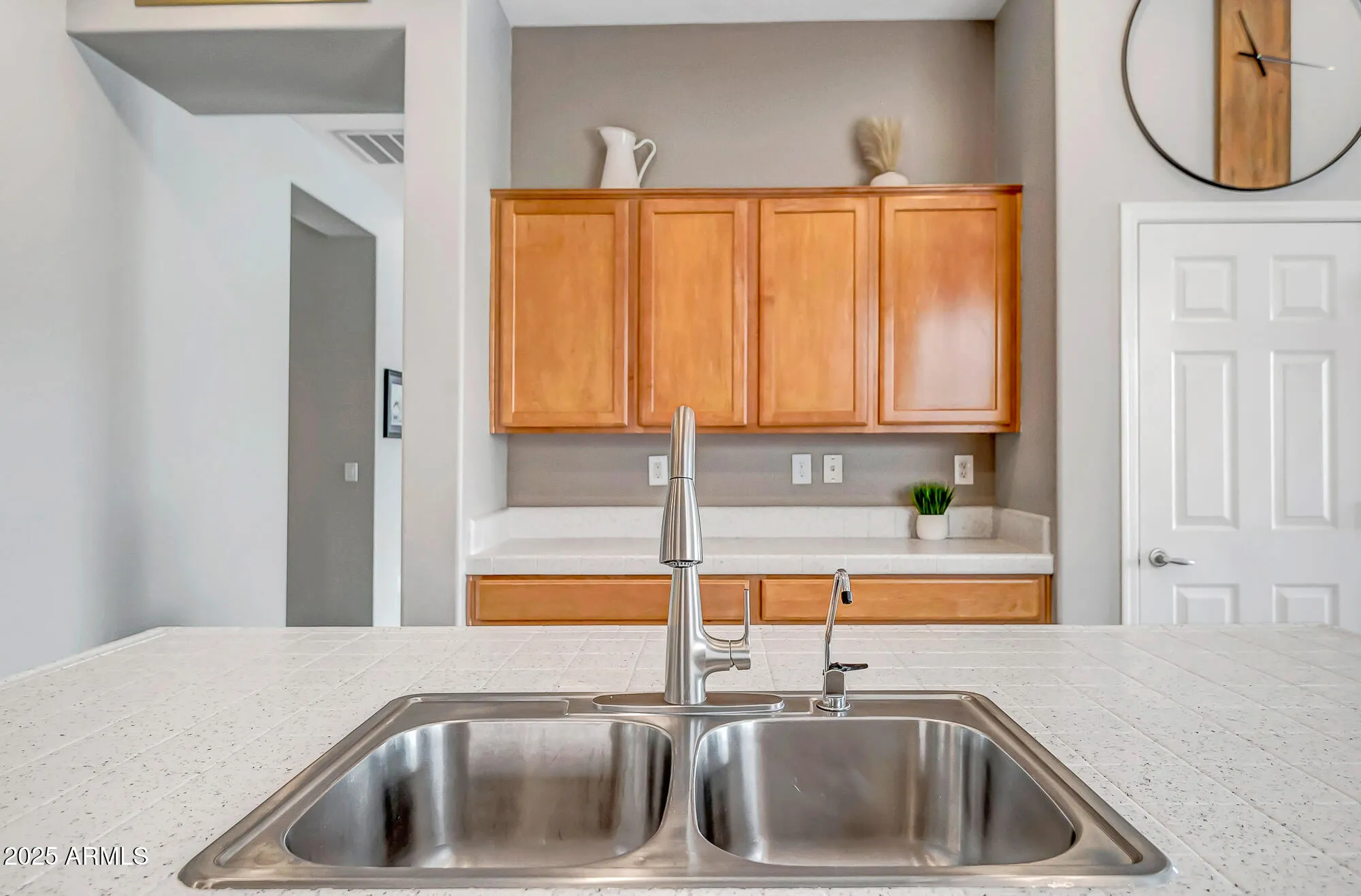 Property Slideshow image 16 of 57 | 41318 n bent creek way, Anthem, AZ, 85086