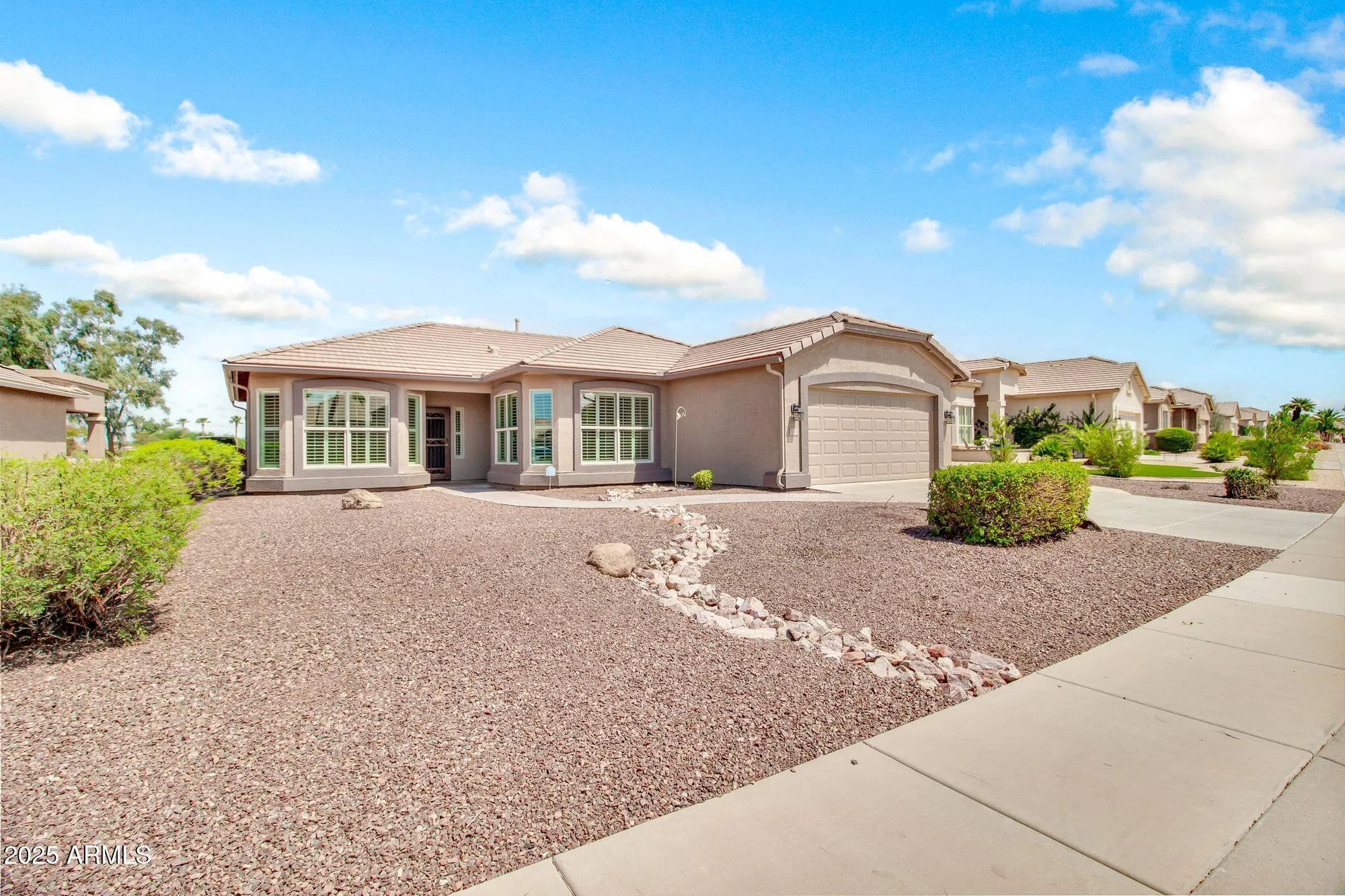 Property Slideshow image 9 of 35 | 3730 e colonial dr, Chandler, AZ, 85249