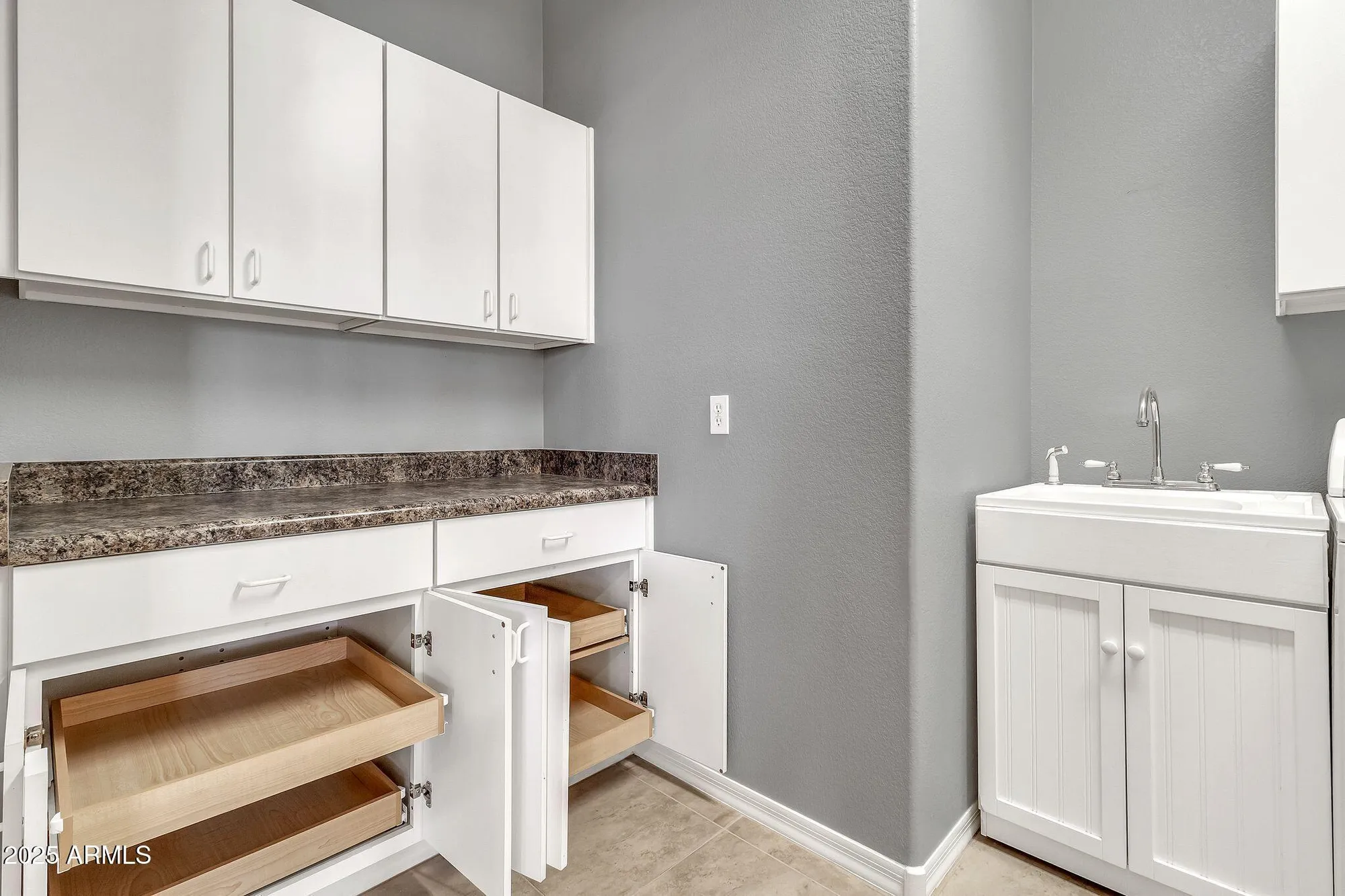 Property Slideshow image 24 of 35 | 3730 e colonial dr, Chandler, AZ, 85249