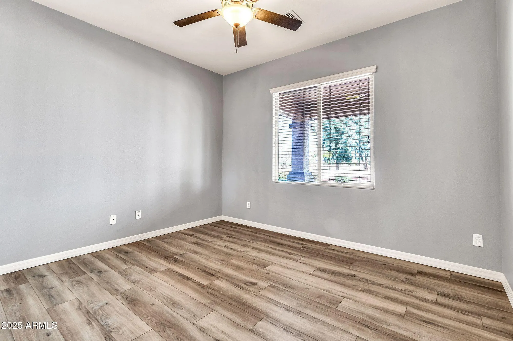 Property Slideshow image 26 of 35 | 3730 e colonial dr, Chandler, AZ, 85249