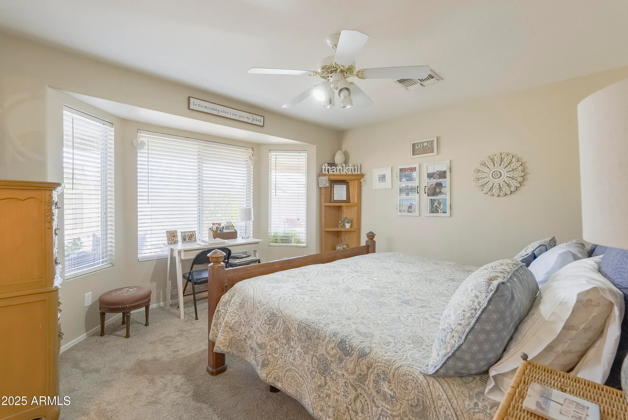 Property Slideshow image 10 of 36 | 10528 w potter dr, Peoria, AZ, 85382