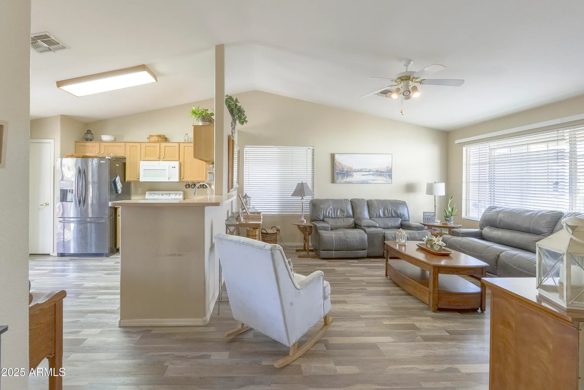 Property Slideshow image 9 of 36 | 10528 w potter dr, Peoria, AZ, 85382